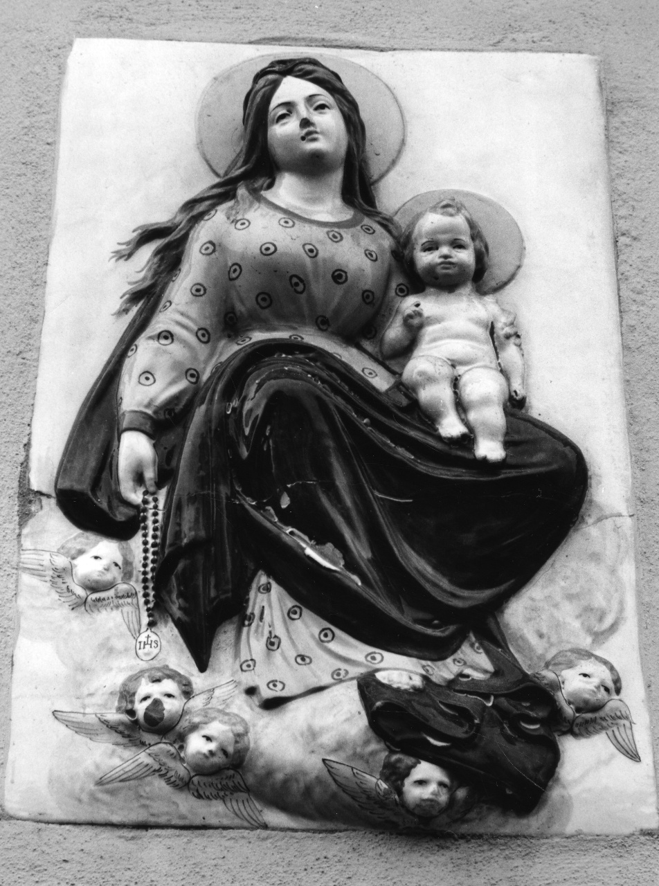Madonna del Rosario (rilievo) - manifattura Ginori (seconda metà sec. XIX)