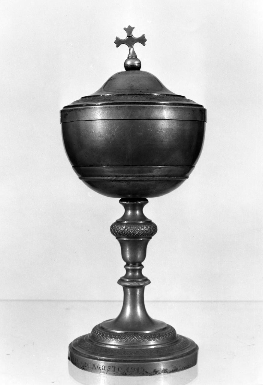 pisside - ambito toscano (sec. XX)