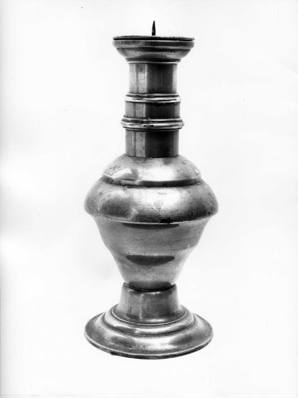 candeliere, serie - bottega toscana (inizio sec. XVIII)