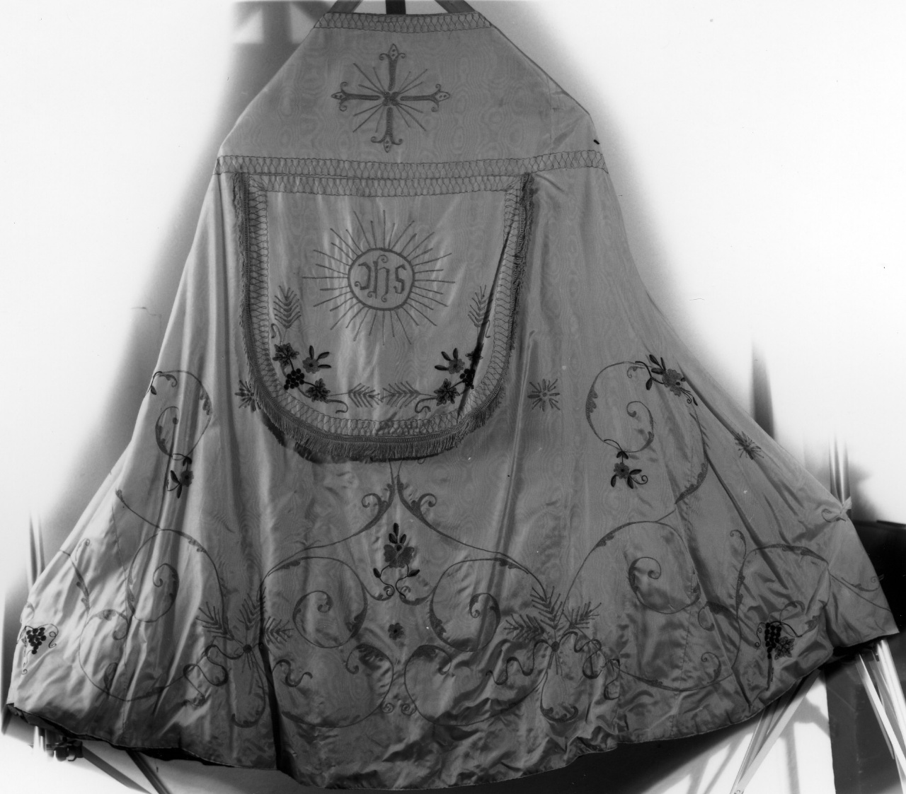 piviale - manifattura italiana (primo quarto sec. XX)