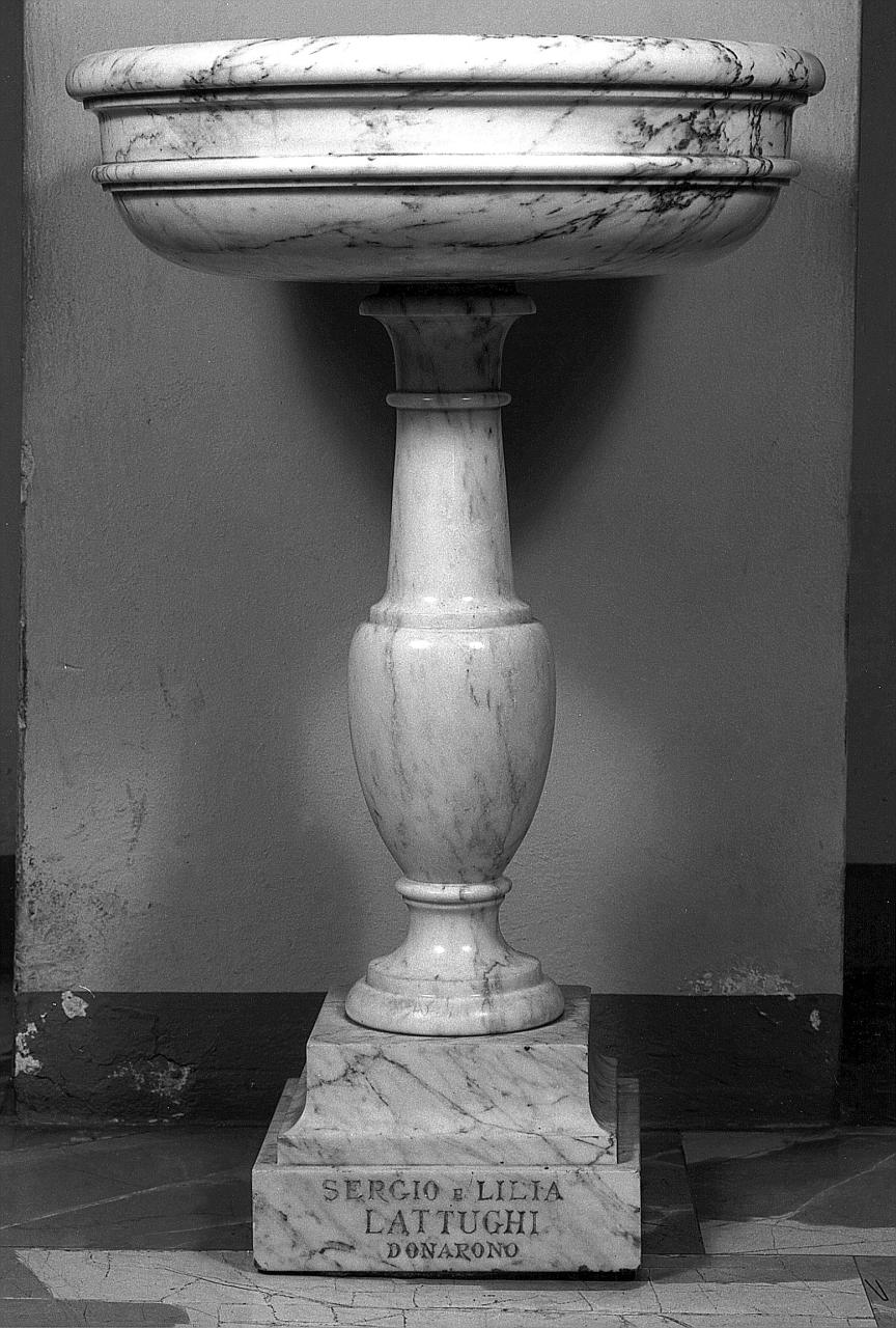 acquasantiera - a fusto, serie - manifattura toscana (sec. XX)