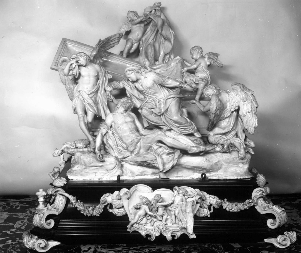 compianto sul Cristo morto (gruppo scultoreo) di Soldani Benzi Massimiliano - manifattura Ginori (primo quarto sec. XVIII)