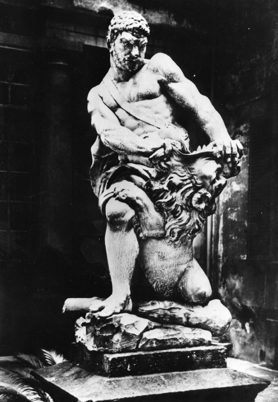 Ercole e il leone di Nemea (statua) di Baratta Giovanni (sec. XVIII)