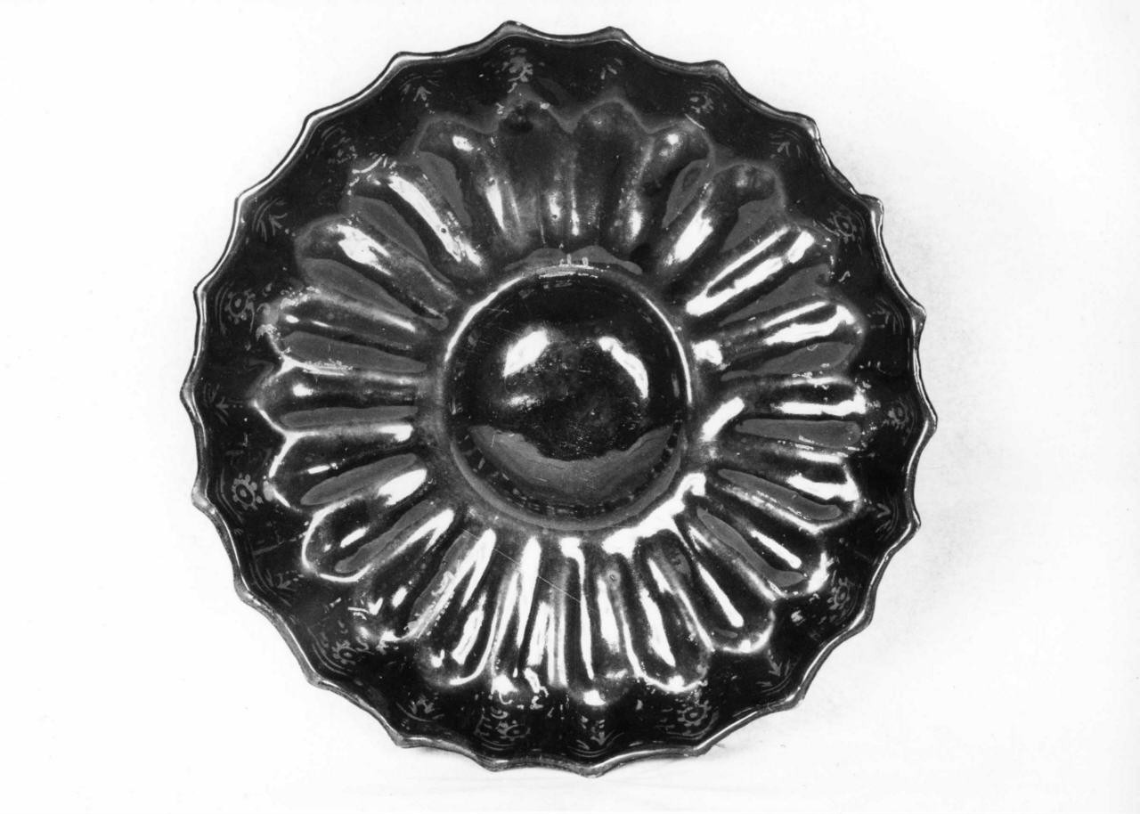 alzata - manifattura toscana (sec. XVII)