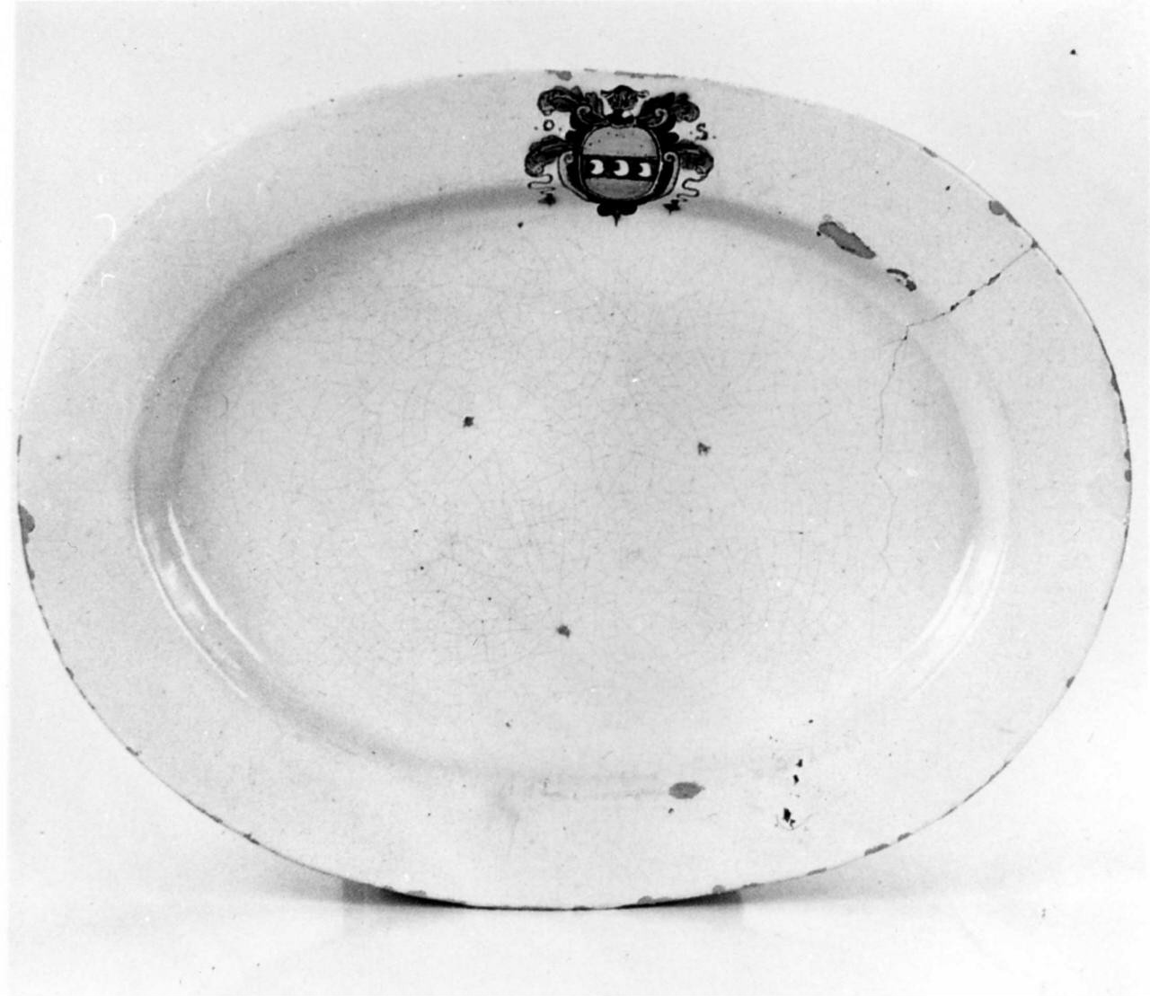 vassoio - manifattura di Deruta (inizio sec. XVII)