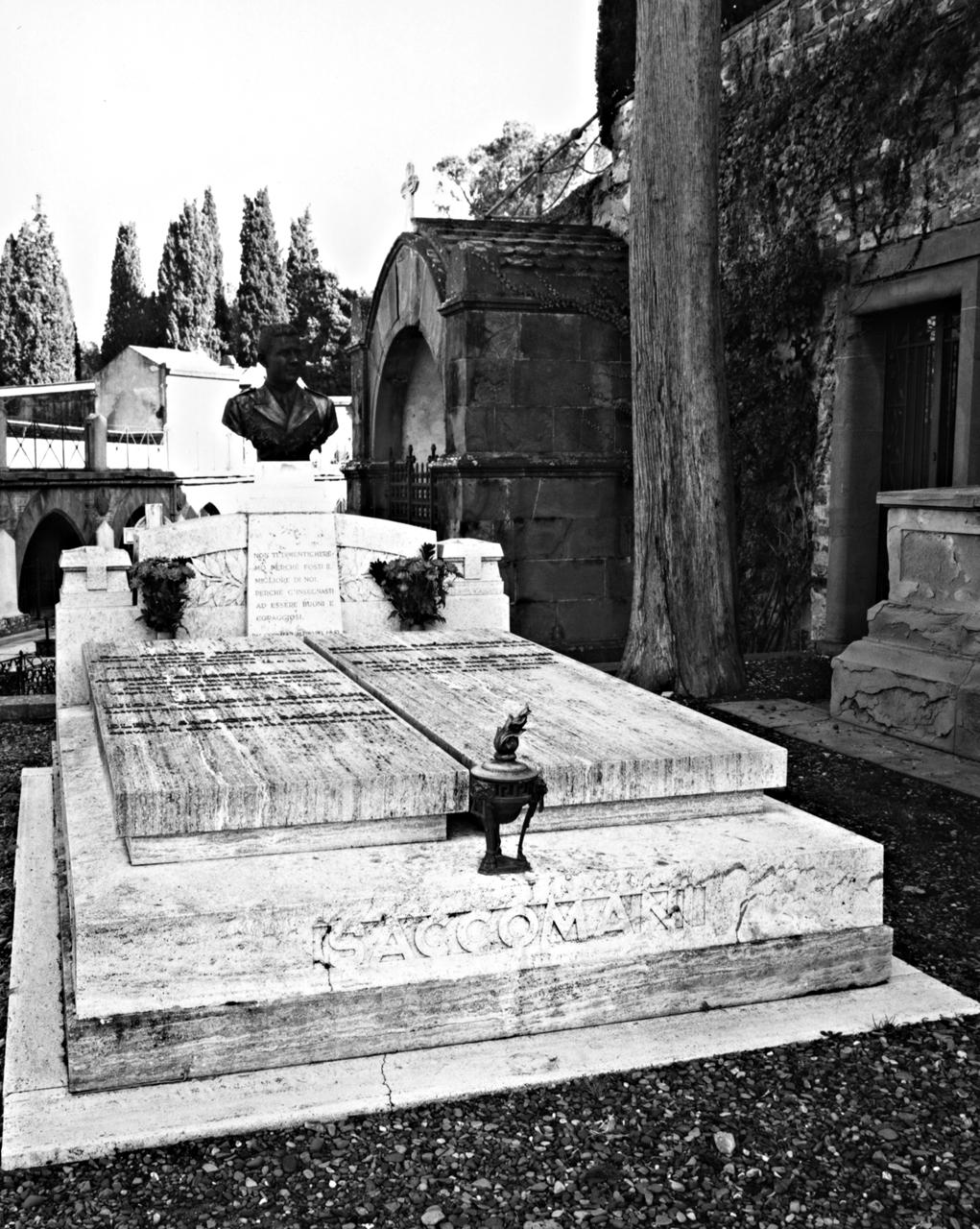 monumento funebre - ambito toscano (sec. XX)