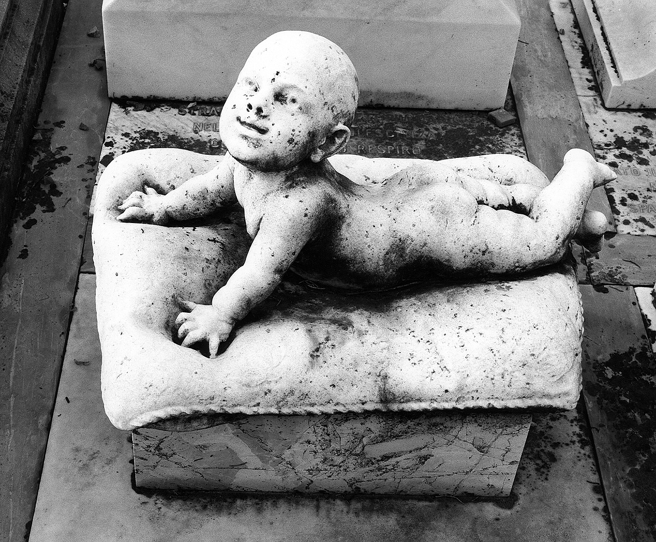 bambino (scultura) - ambito toscano (sec. XX)