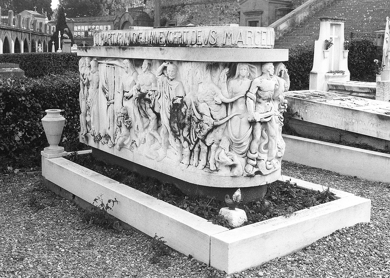 conseguenze della guerra (rilievo) di Mazzolani Giancarlo (sec. XX)