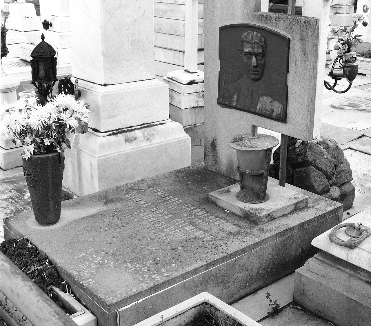 ritratto d'uomo (rilievo) - ambito toscano (sec. XX)