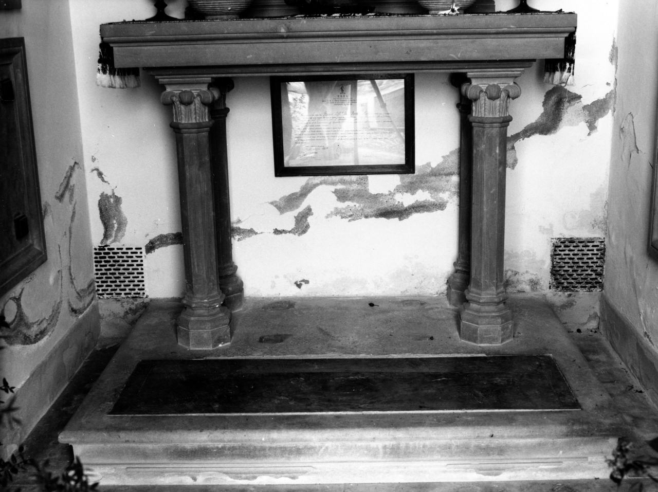 altare - manifattura fiorentina (sec. XX)