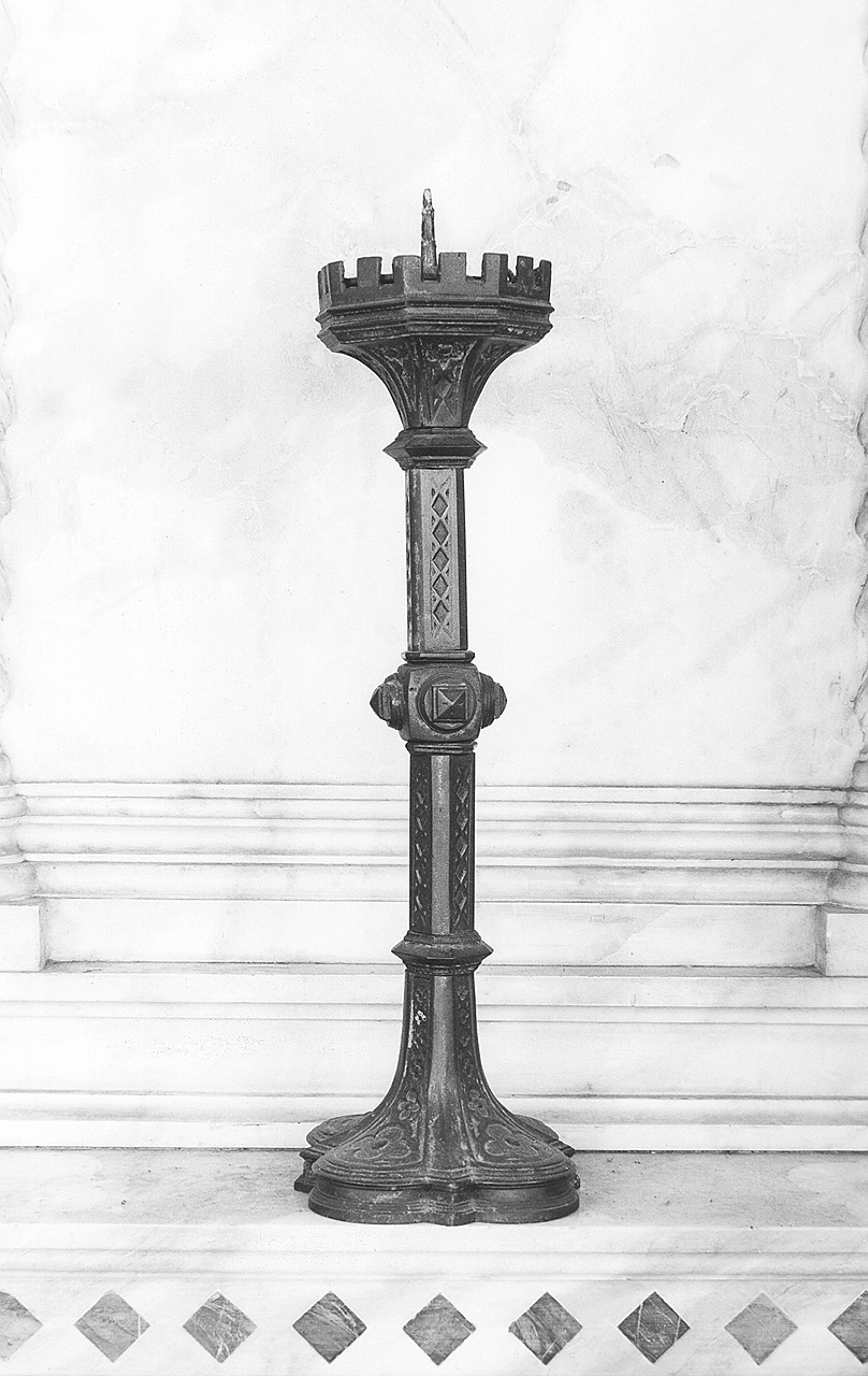 candeliere, serie - produzione toscana (sec. XX)