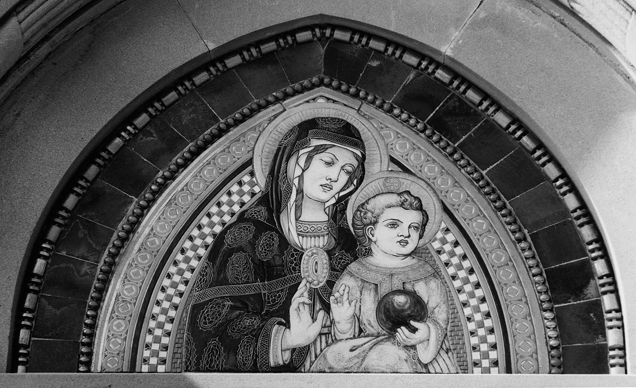 Madonna con Bambino (lunetta) - manifattura toscana (sec. XIX)