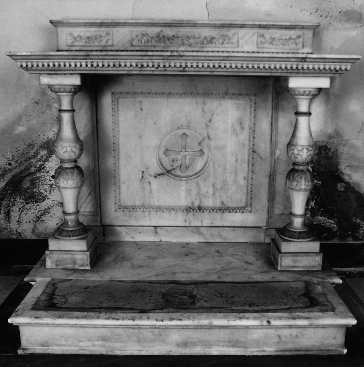 altare - a mensa - manifattura fiorentina (sec. XIX)