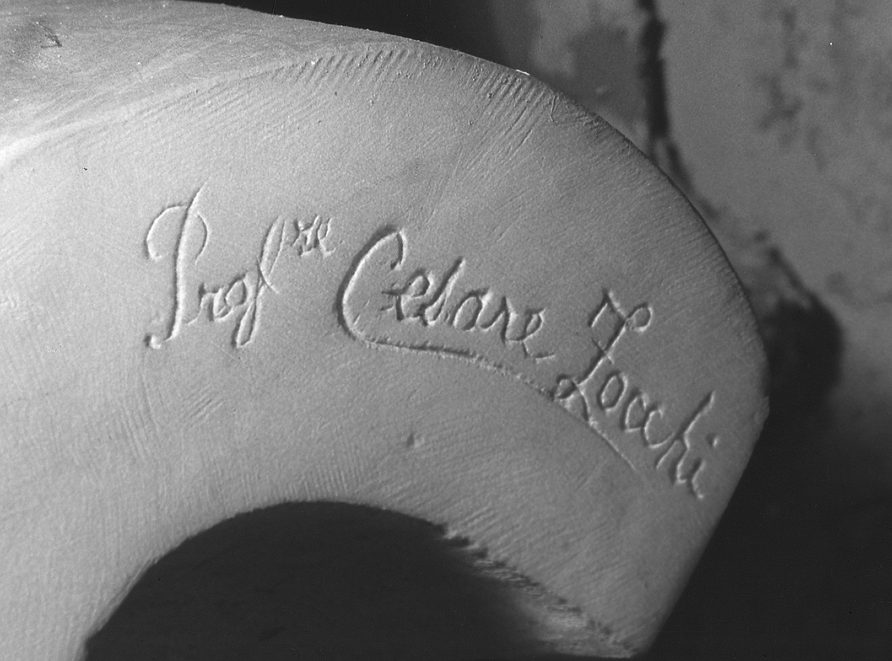 ritratto d'uomo (busto) di Zocchi Cesare (sec. XX)