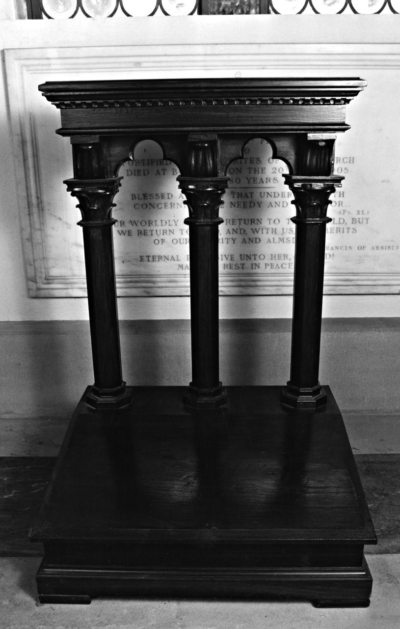 inginocchiatoio, serie - bottega toscana (fine sec. XIX)