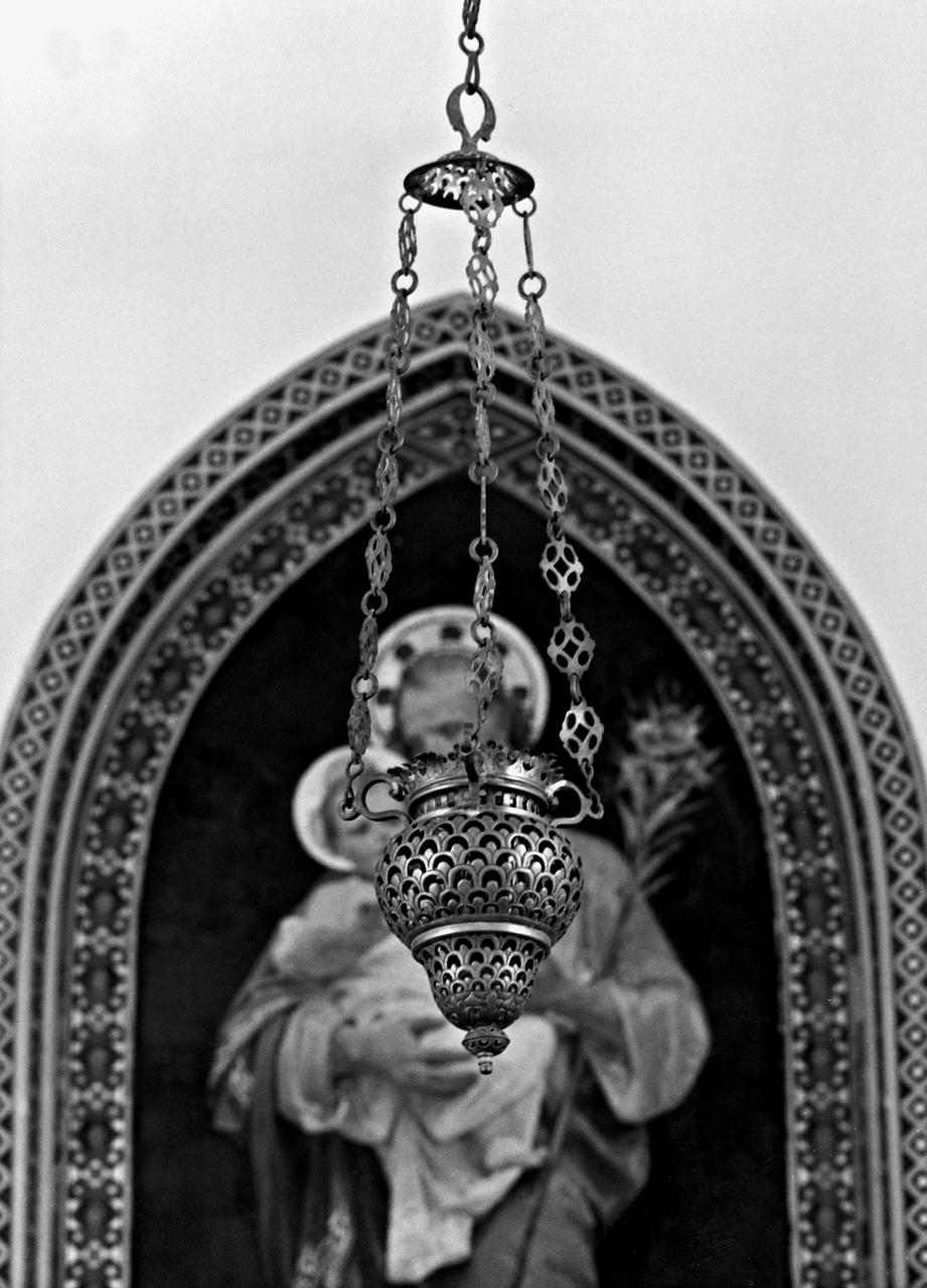 lampada pensile a vaso - produzione toscana (fine/inizio secc. XIX/ XX)