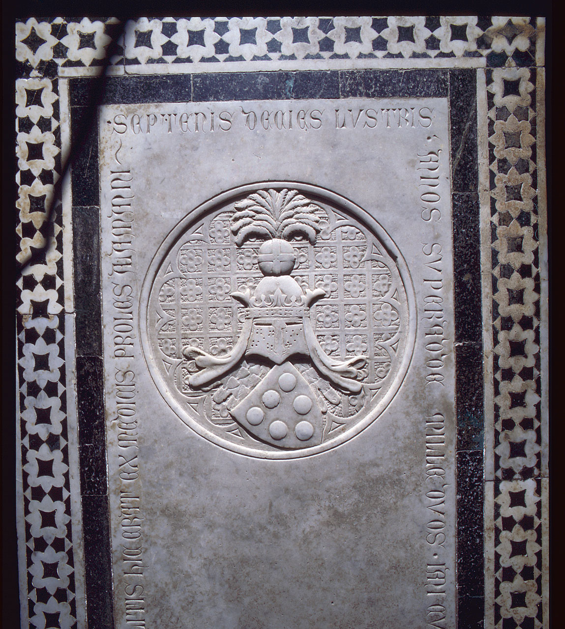 lastra tombale - bottega fiorentina (sec. XIV)