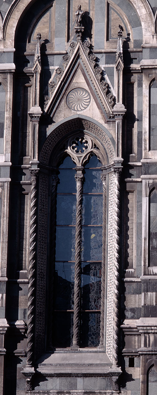 mostra di bifora - bottega fiorentina (secc. XIV/ XV)