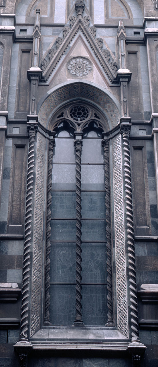 mostra di bifora - bottega fiorentina (secc. XIV/ XV)