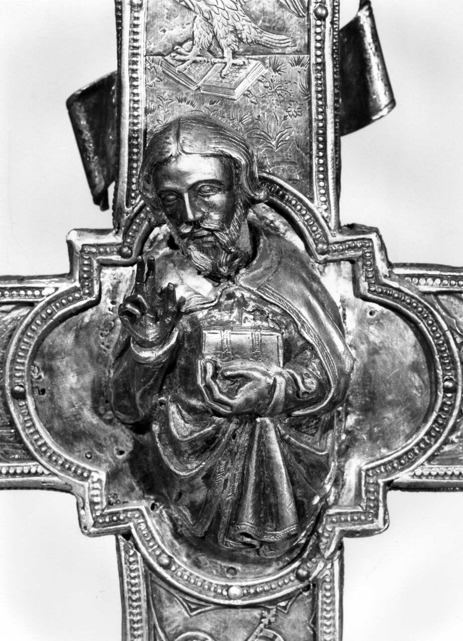 Dio Padre benedicente (placchetta di croce processionale) - manifattura pistoiese (inizio, inizio sec. XIV, sec. XV)