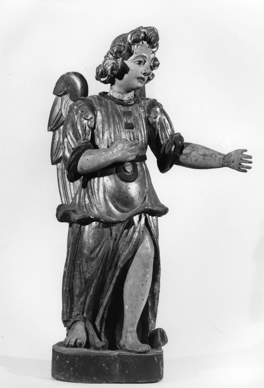 angelo reggicandelabro (statuetta, coppia) - bottega toscana (prima metà sec. XVII)