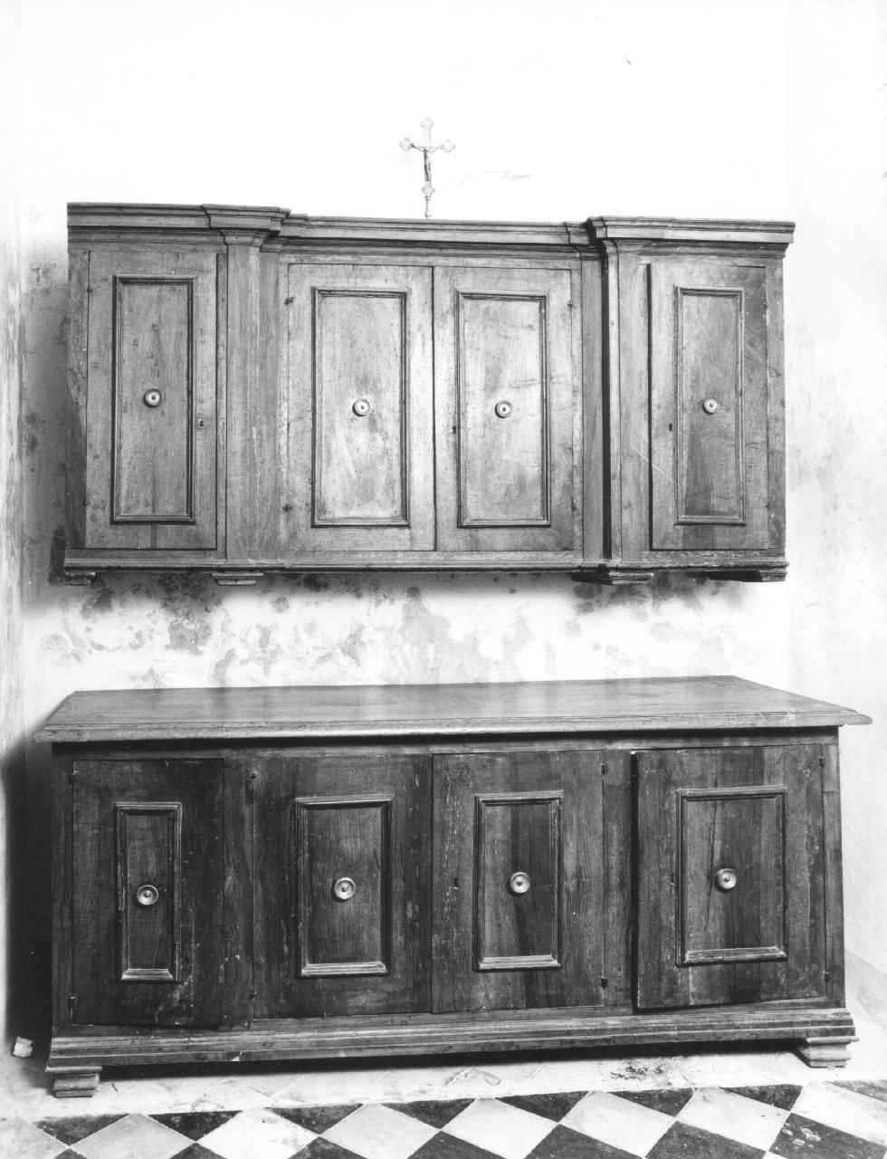 credenza da sacrestia con alzata - ambito toscano (sec. XVII)