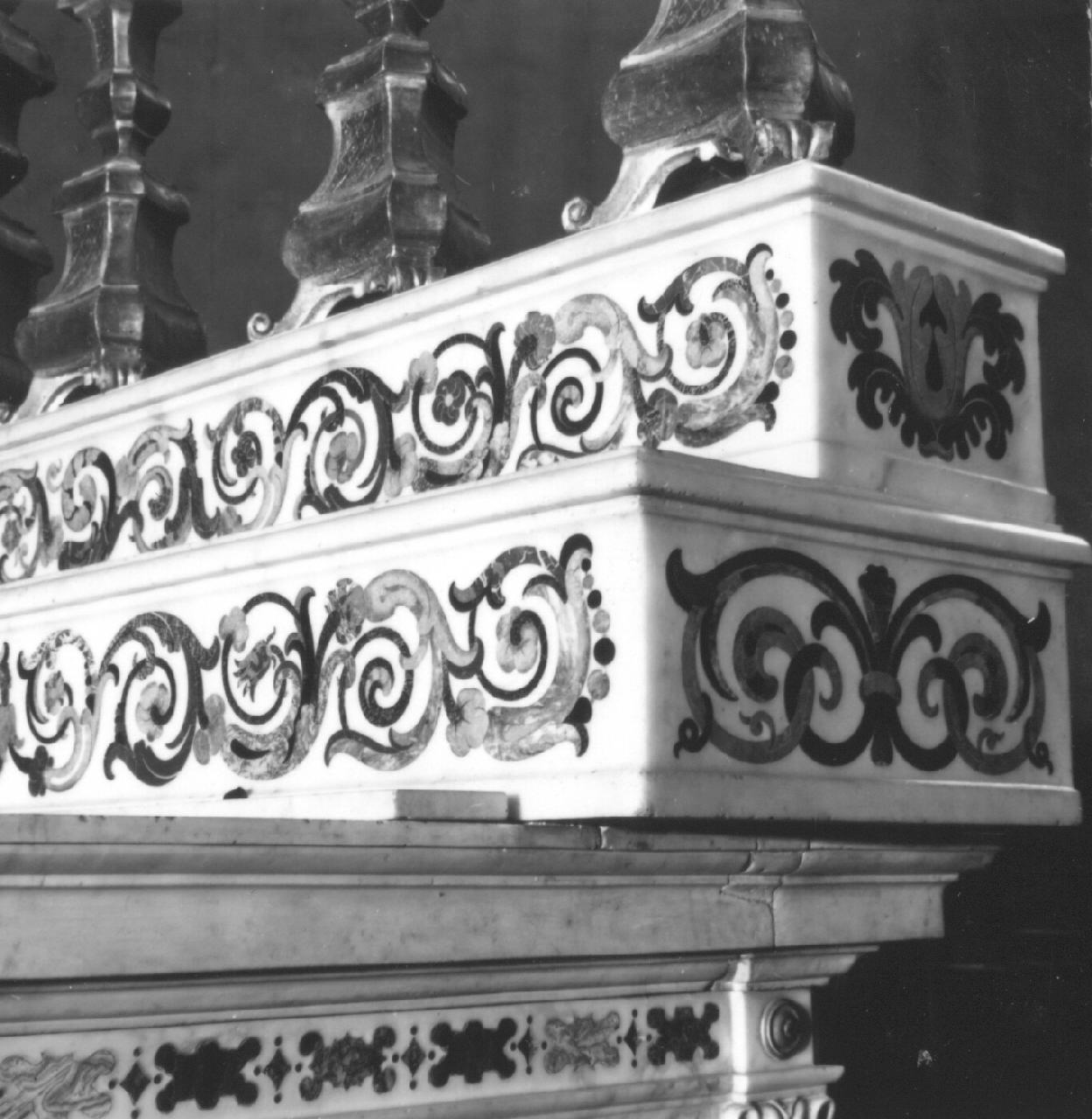 altare maggiore di Cennini Giovanni Battista, Tacca Pietro (sec. XVII, sec. XVII, sec. XVII)