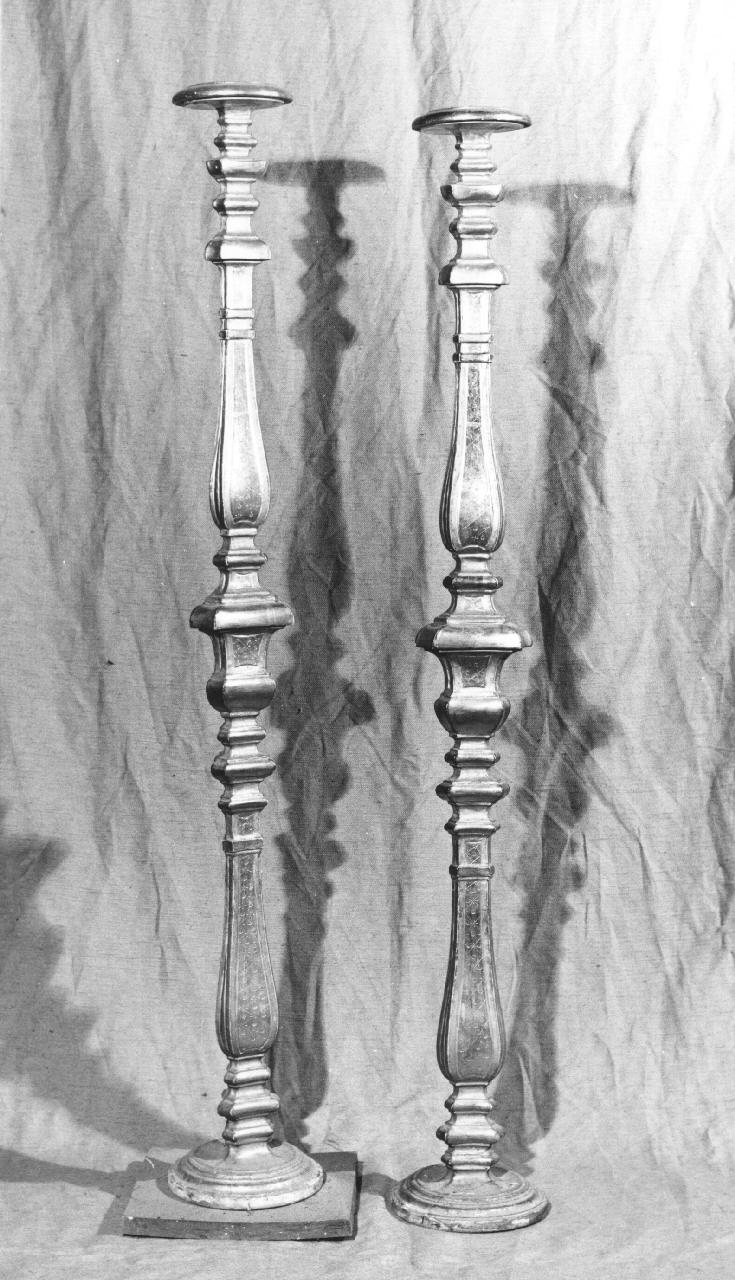 candeliere d'altare, serie - bottega toscana (sec. XIX)