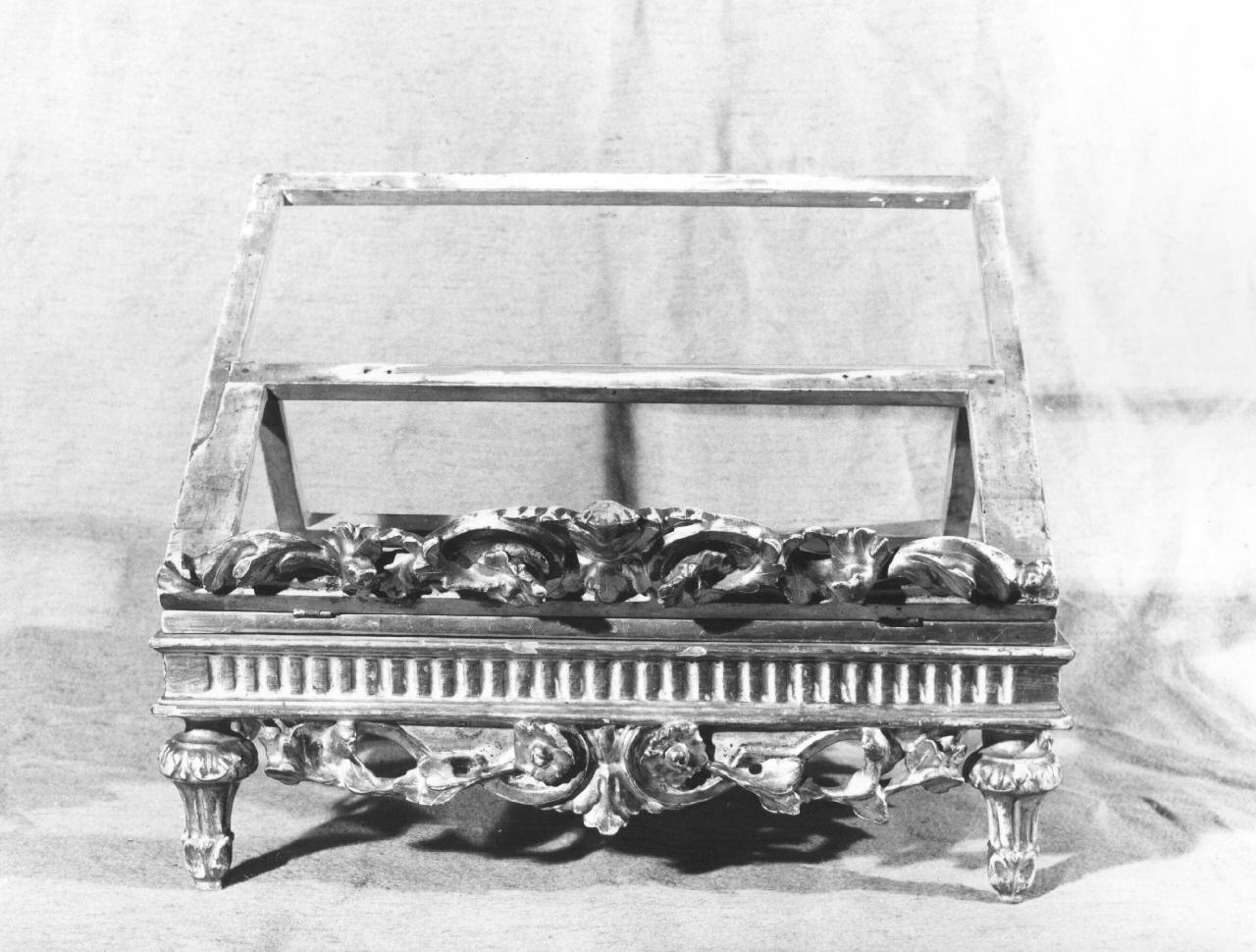 leggio da tavolo - bottega toscana (fine/inizio secc. XVIII/ XIX)