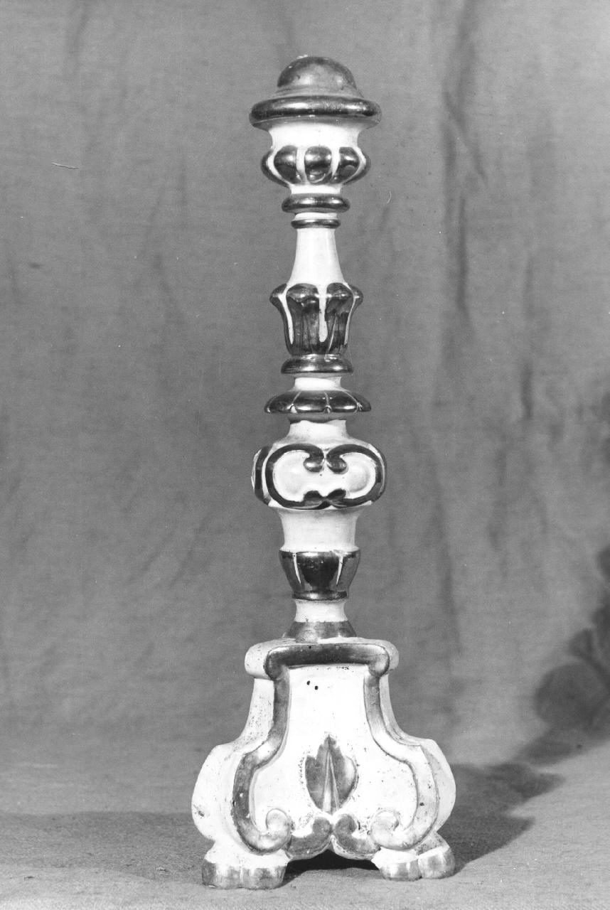 candeliere d'altare, serie - bottega toscana (sec. XIX)