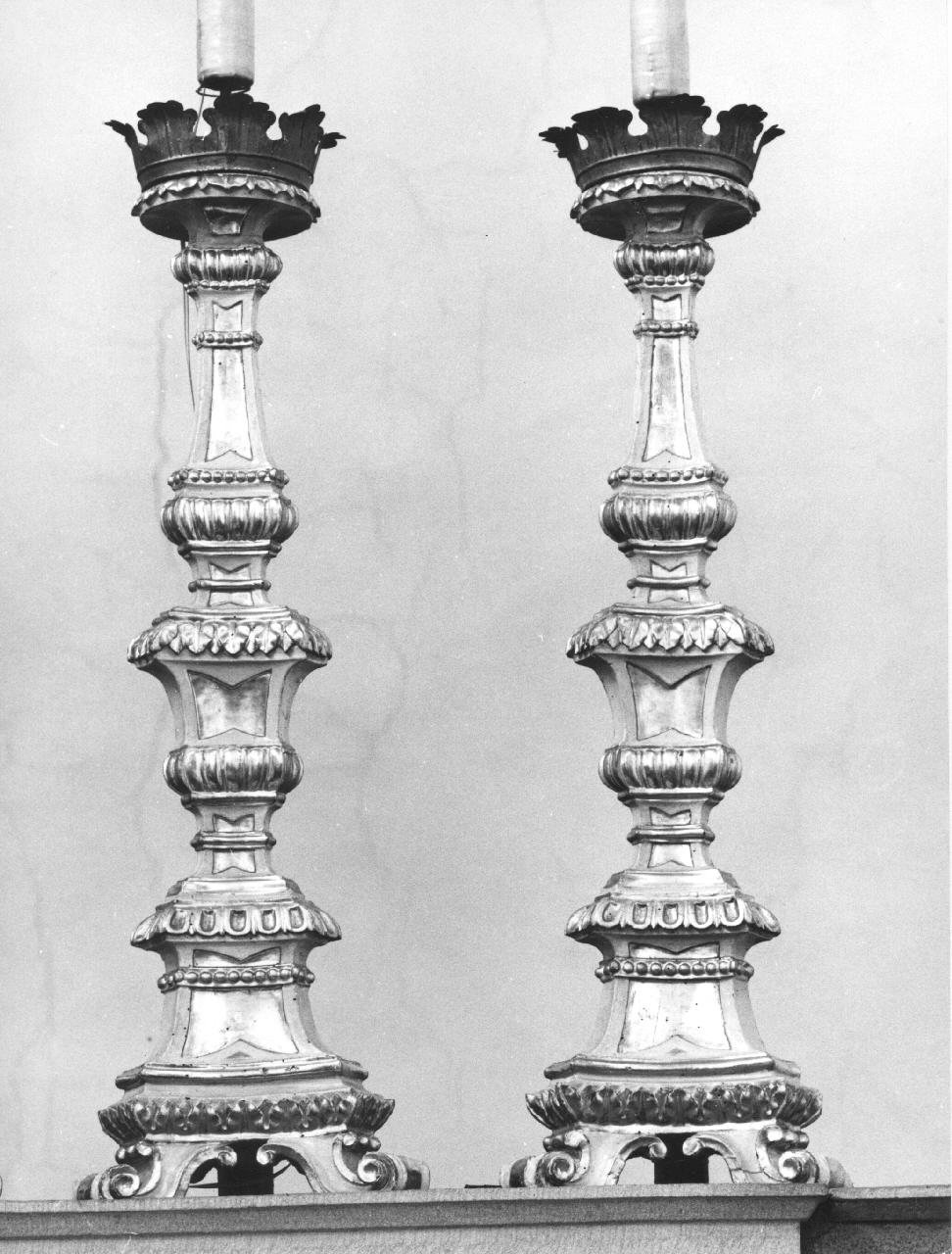 candeliere d'altare, serie - bottega toscana (fine sec. XVIII)