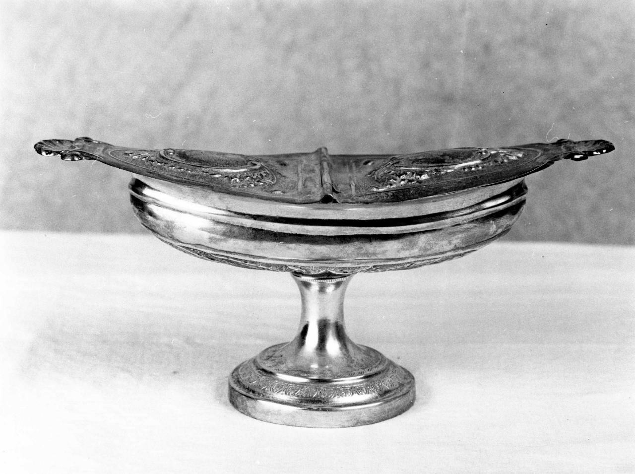 navicella portaincenso - manifattura toscana (seconda metà sec. XIX)