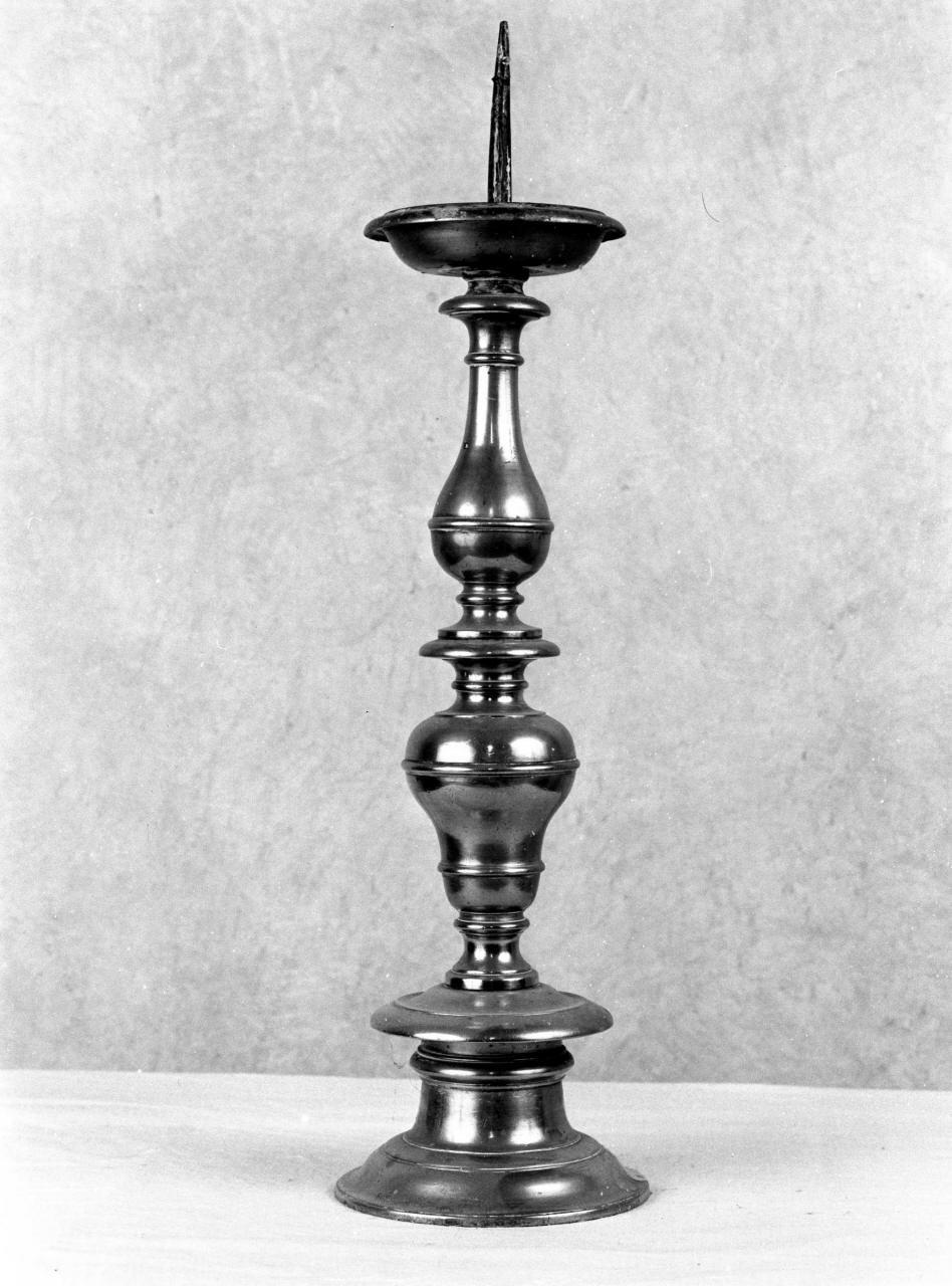 candeliere, serie - manifattura toscana (sec. XVIII)