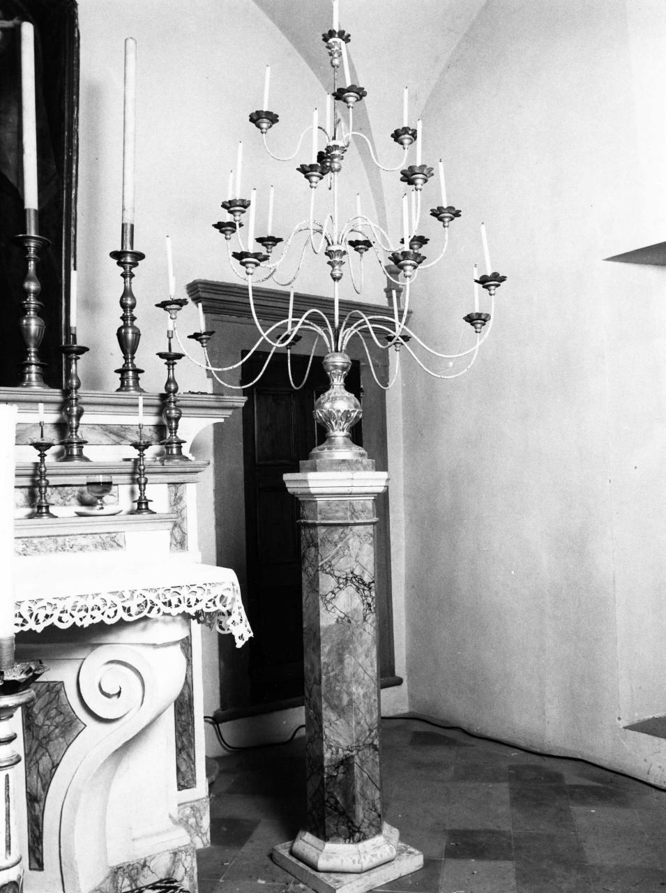 candelabro - manifattura toscana (sec. XVIII)