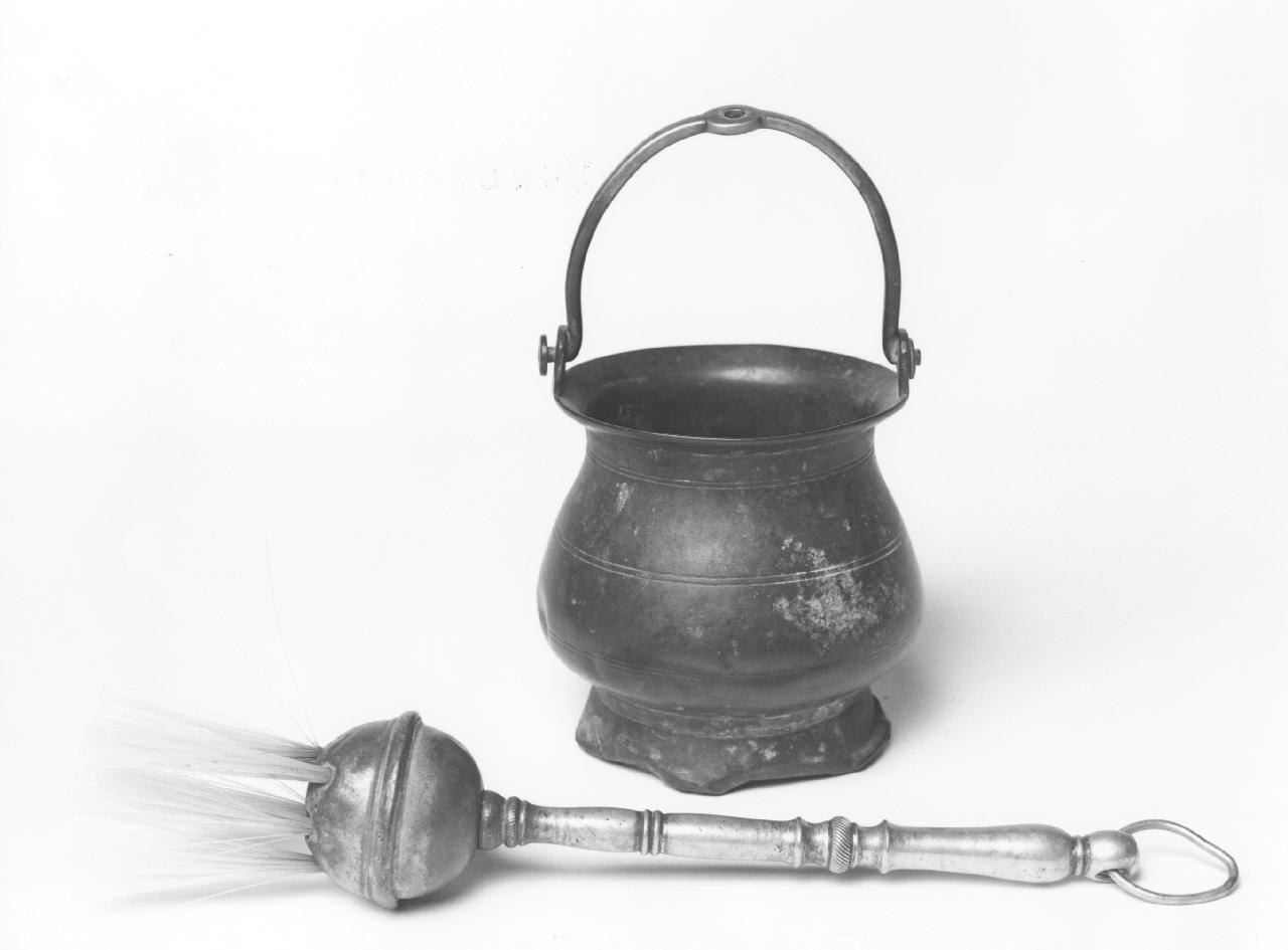 servizio per aspersione - manifattura toscana (prima metà sec. XVIII, sec. XIX)