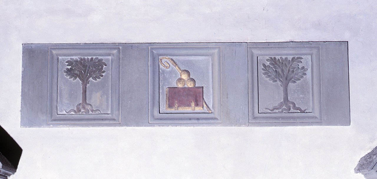 stemma gentilizio (decorazione plastica) - produzione fiorentina (sec. XVI)