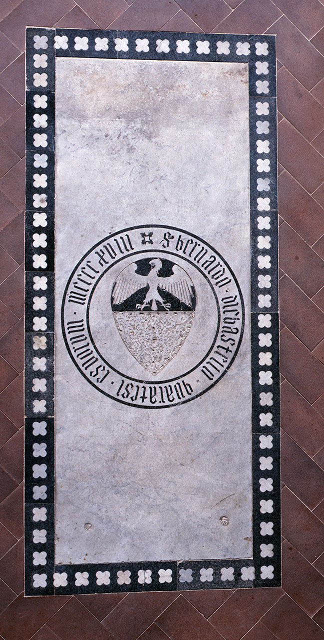 stemma gentilizio della famiglia Quaratesi (lastra tombale) - produzione fiorentina (sec. XV)