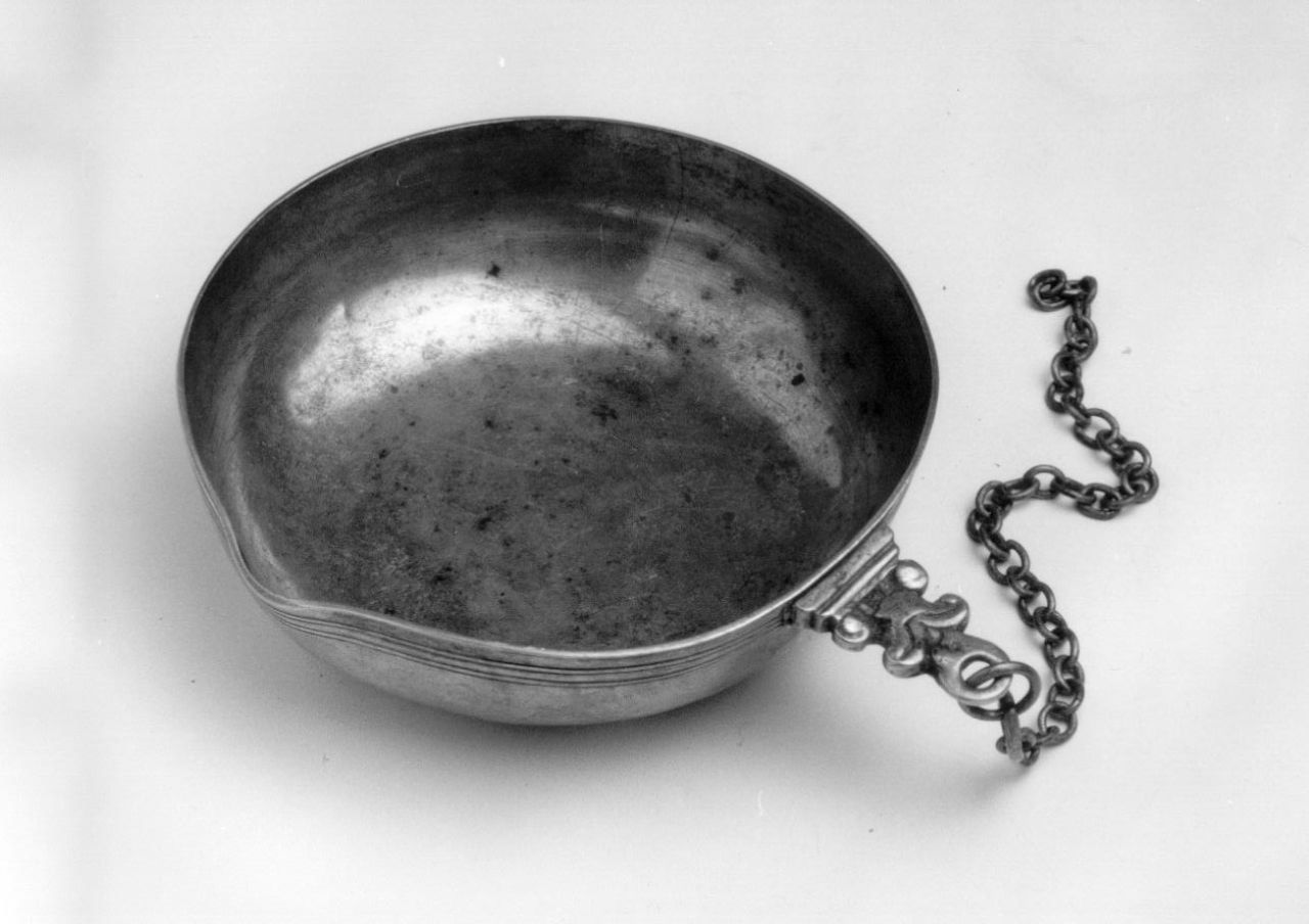 coppetta battesimale - bottega toscana (sec. XVII)