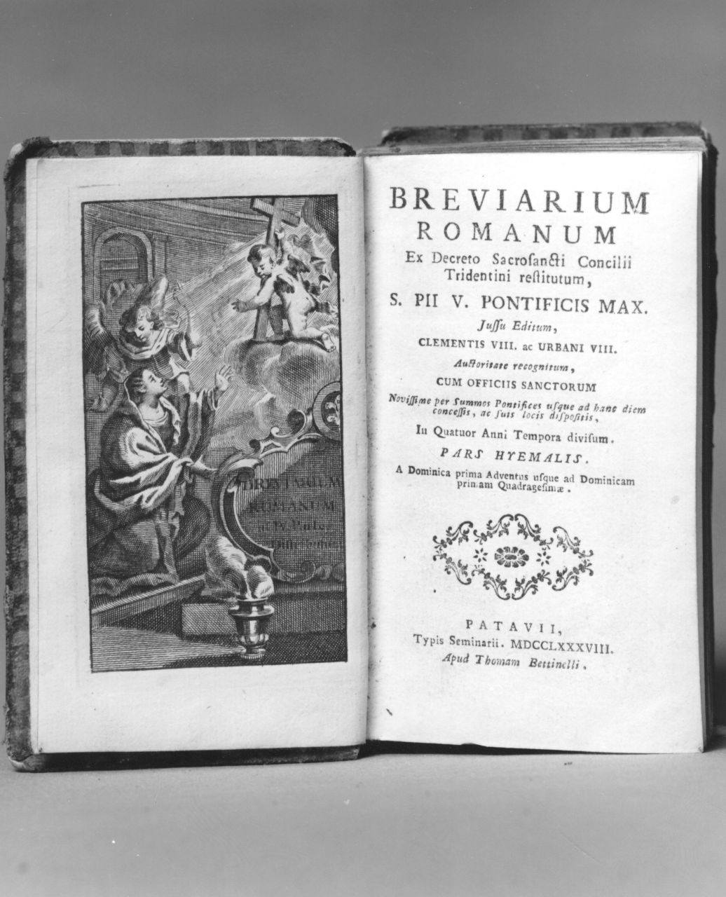 figure allegoriche femminili (stampa, serie) - ambito veneto (sec. XVIII)