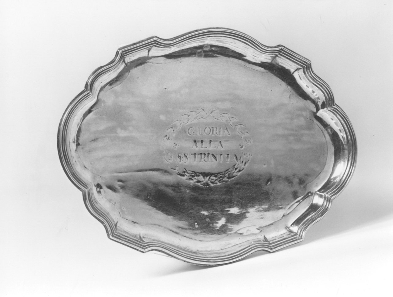 vassoio - bottega fiorentina (sec. XVIII)