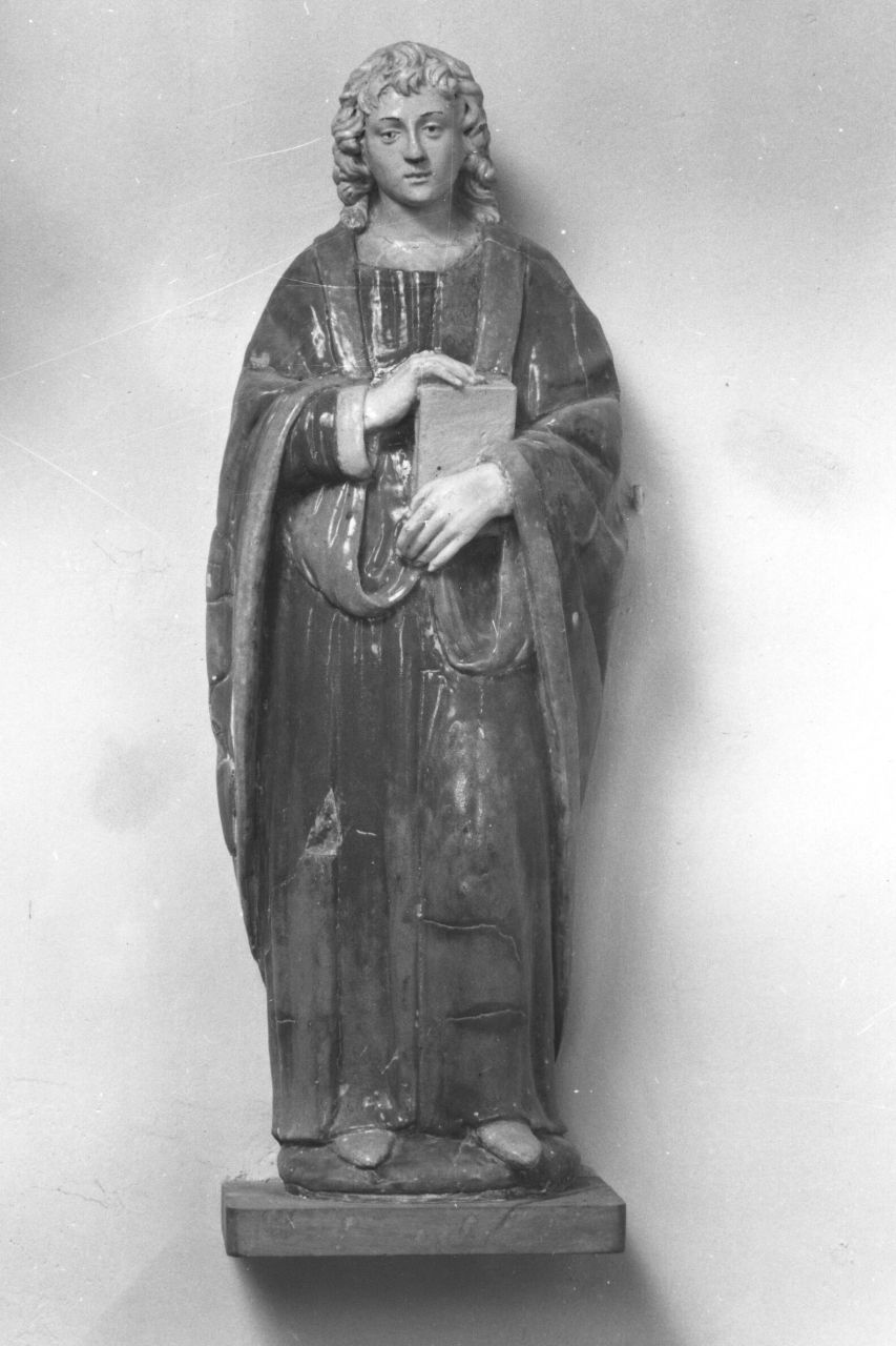 Santo martire (scultura) di Della Robbia Andrea (scuola) (sec. XVI)