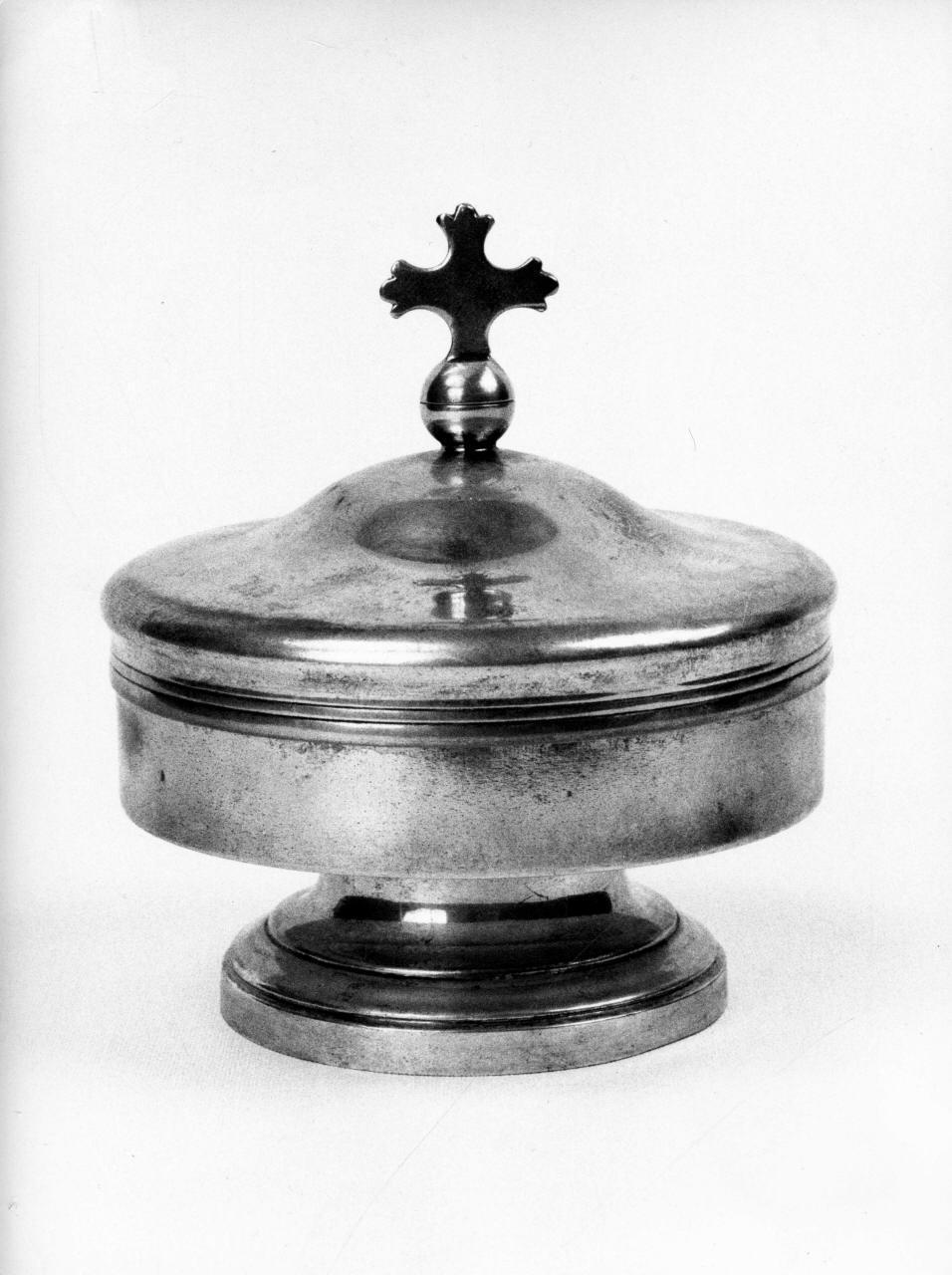 pisside - bottega fiorentina (seconda metà sec. XIX)