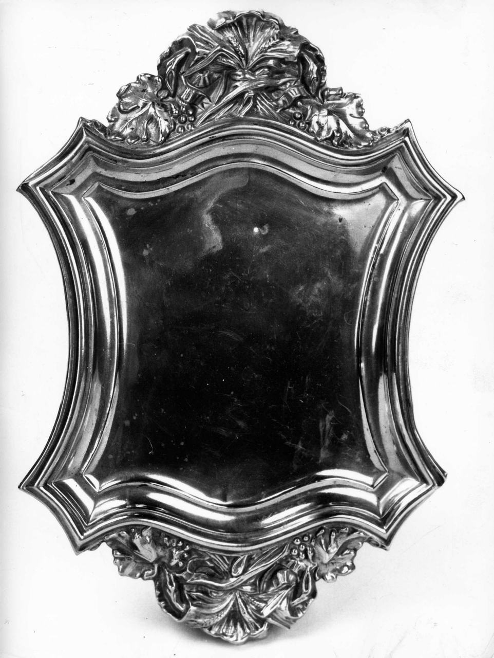 vassoio - bottega toscana (sec. XIX)