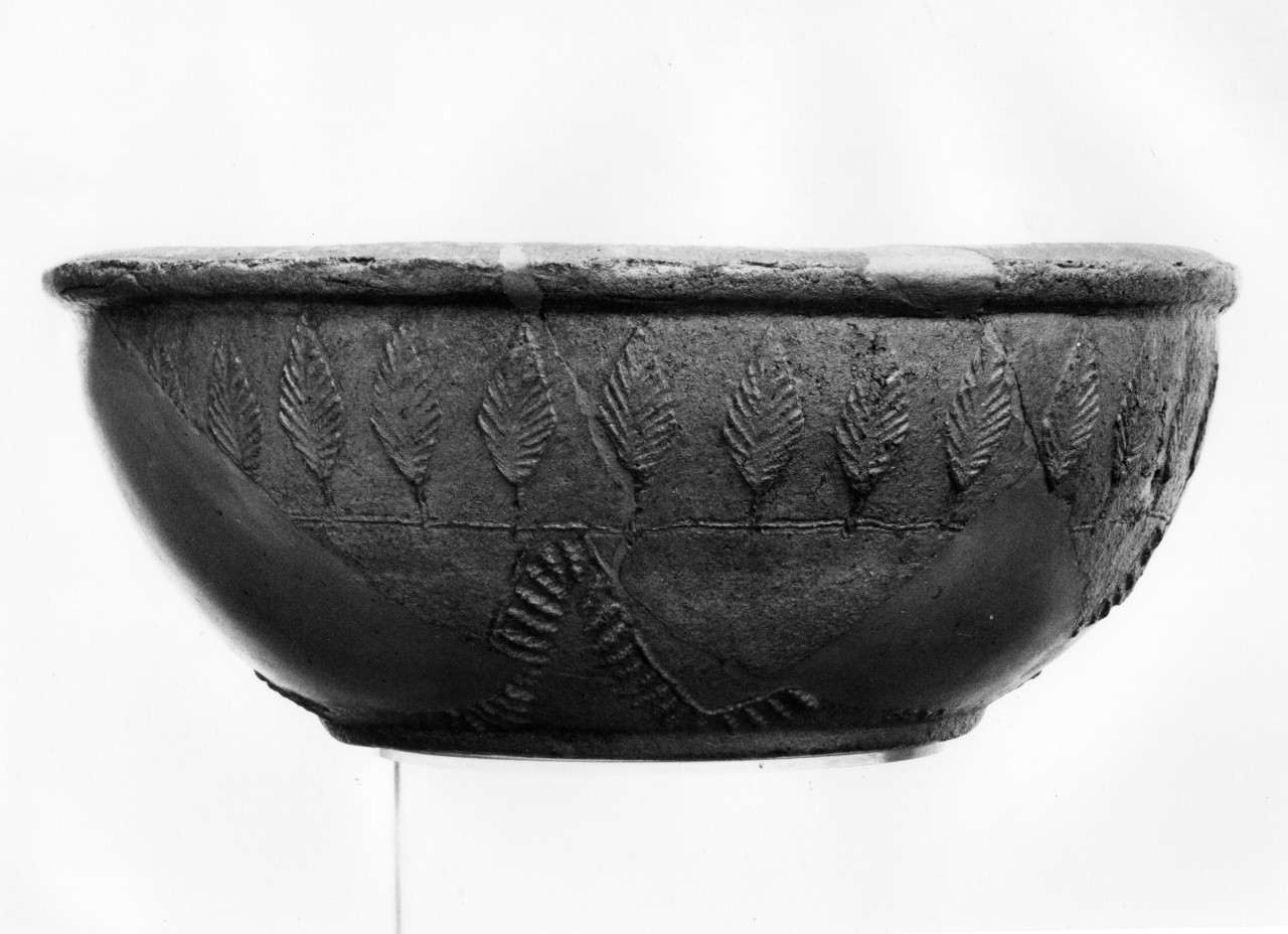 catino, frammento - manifattura di Figline (fine/inizio secc. XIV/ XV)