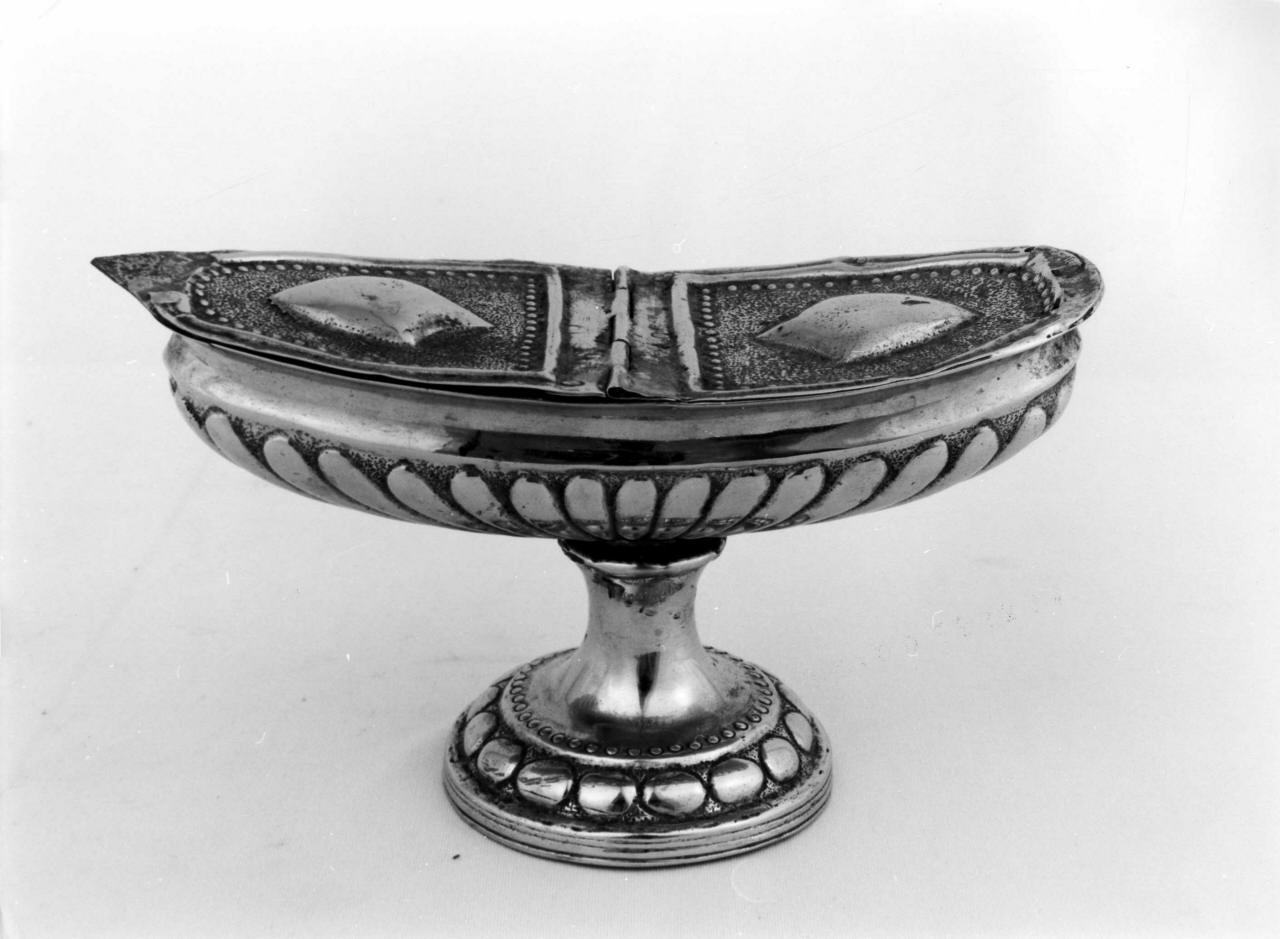 navicella portaincenso - bottega toscana (seconda metà sec. XVIII)