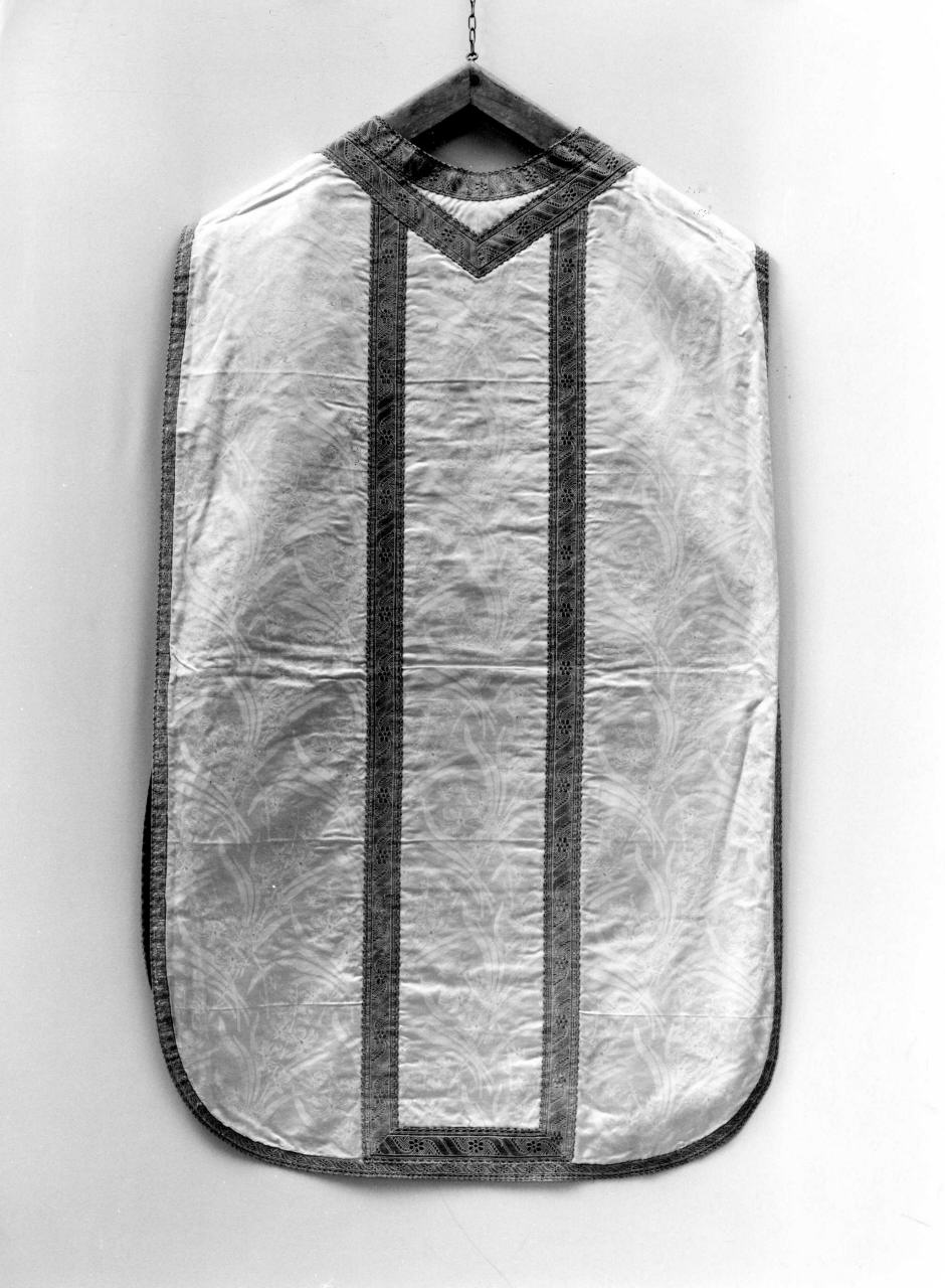 paramento liturgico, frammento - manifattura italiana (primo quarto sec. XVIII)