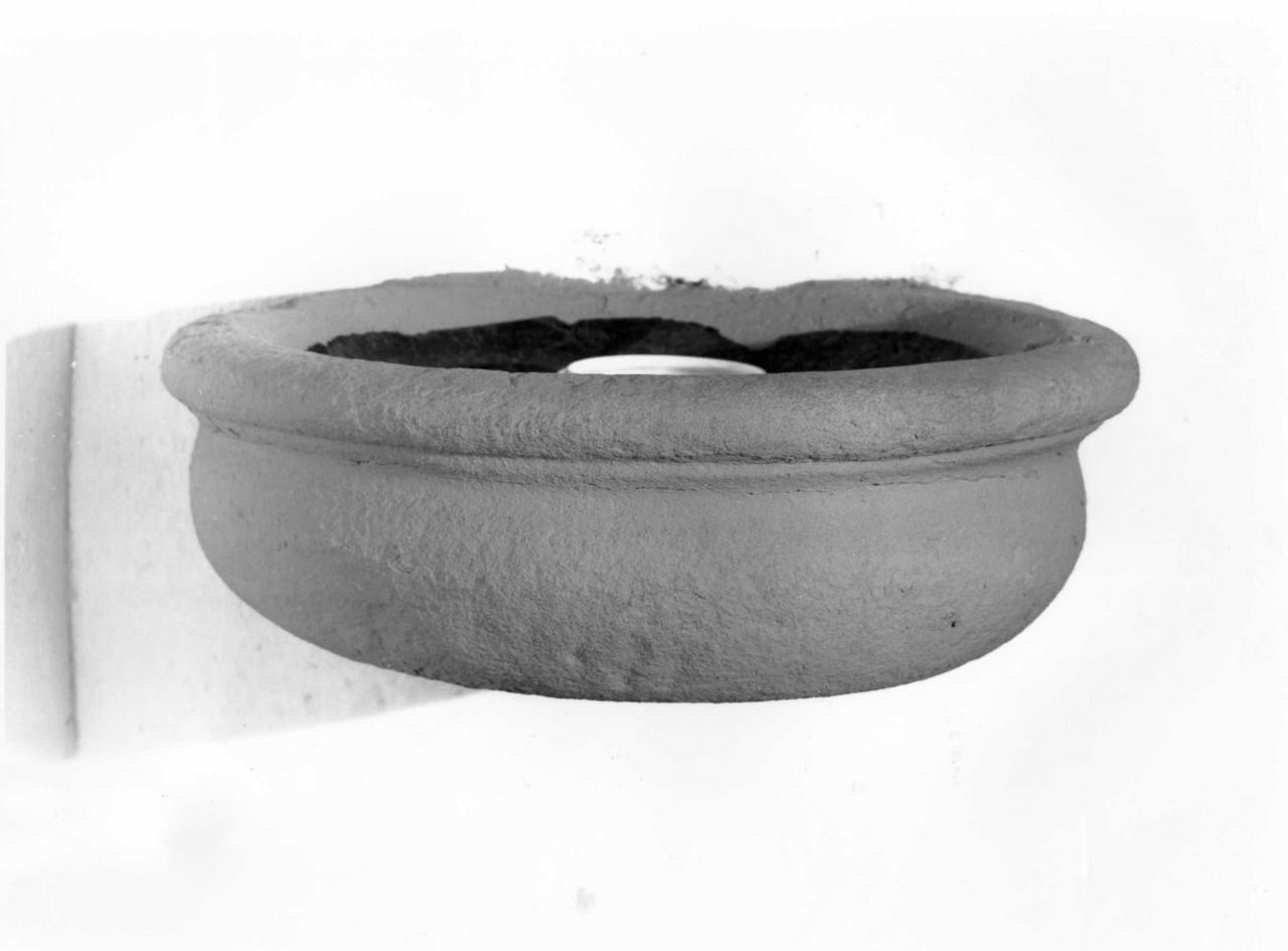 acquasantiera da parete - produzione toscana (sec. XVIII)