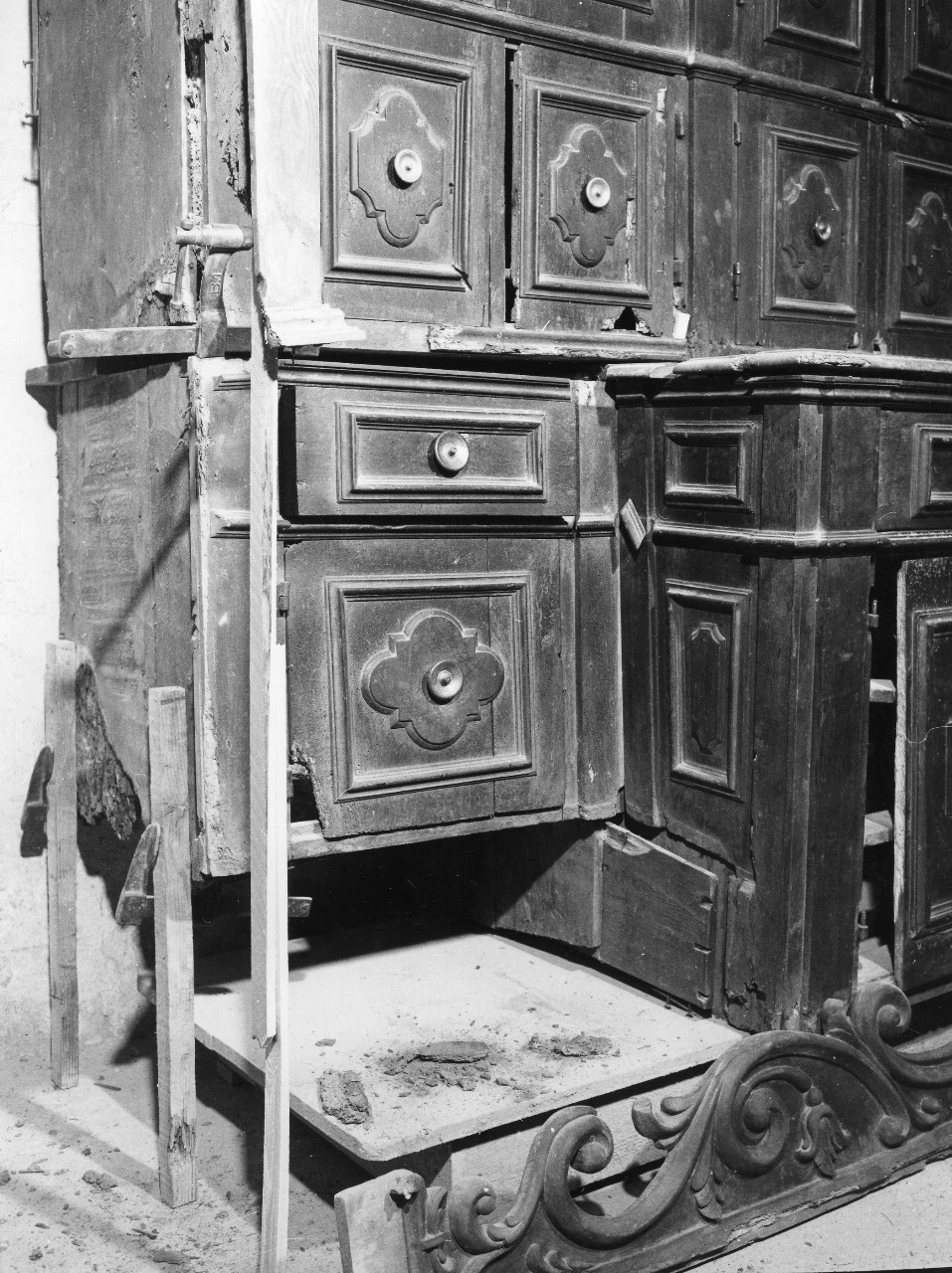 mobile da sacrestia - bottega toscana (sec. XVIII)