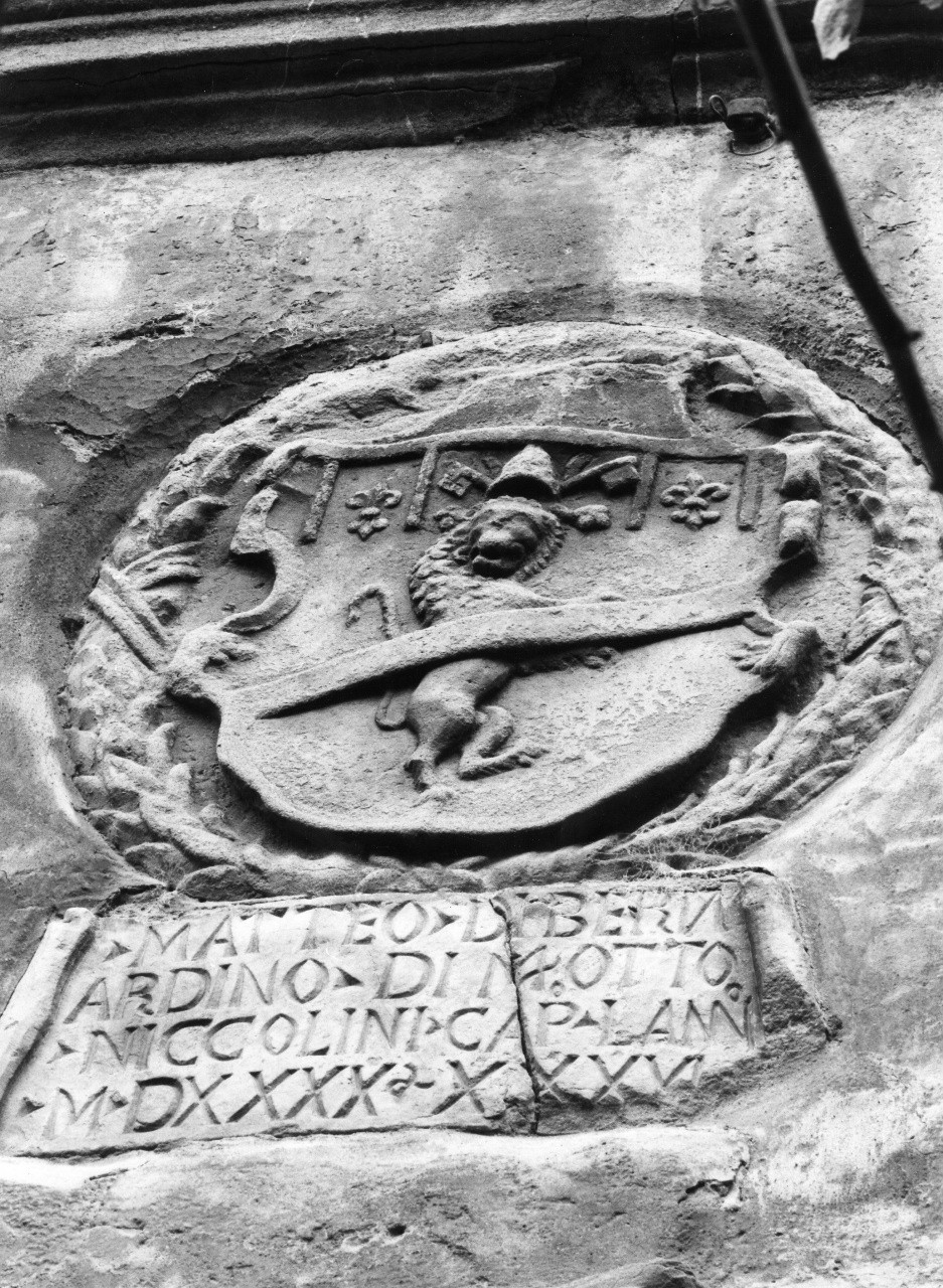 stemma gentilizio della famiglia Niccolini (rilievo) - manifattura toscana (sec. XVI)