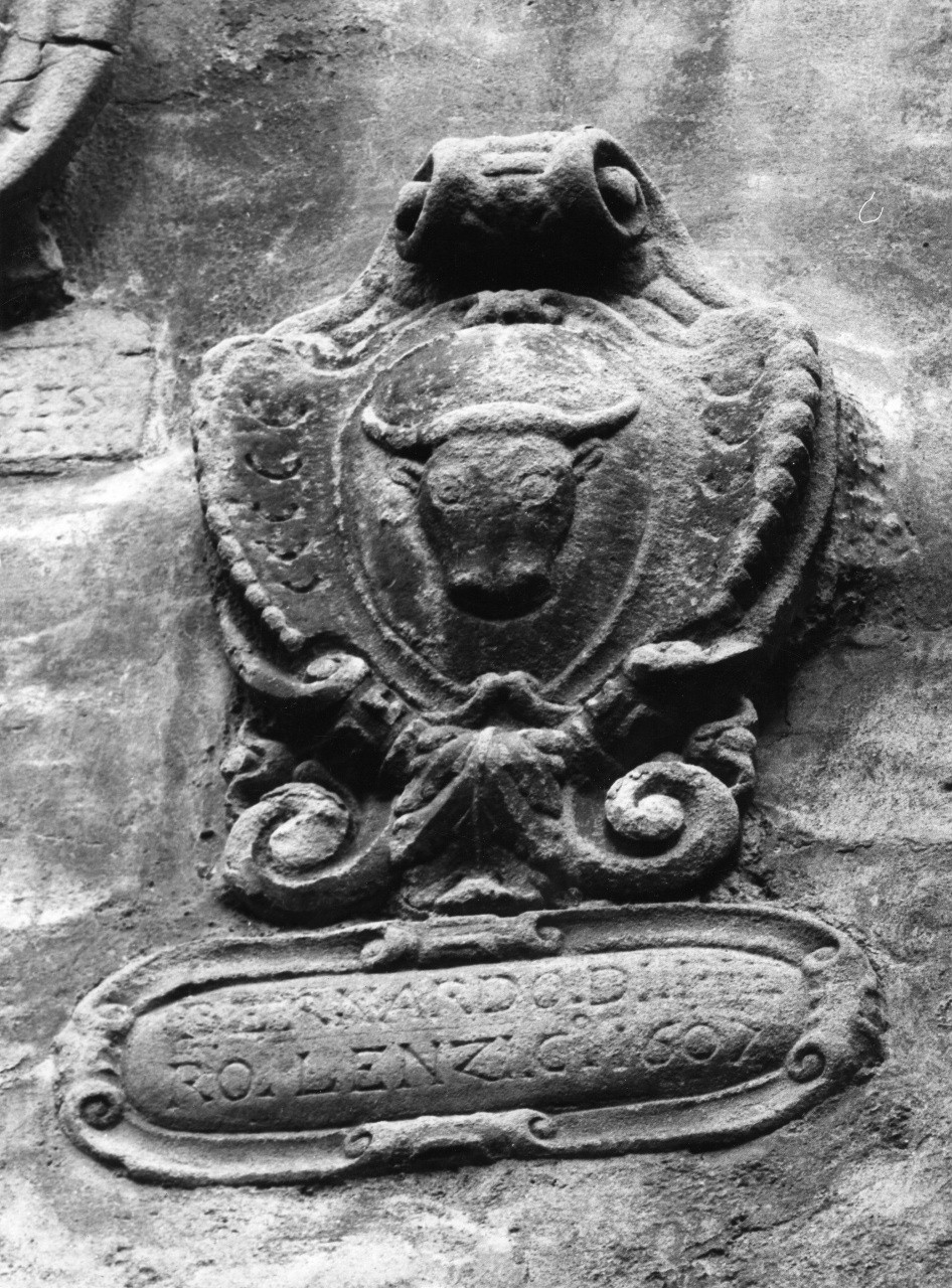 stemma gentilizio della famiglia Lenzi (rilievo) - manifattura toscana (sec. XVII)